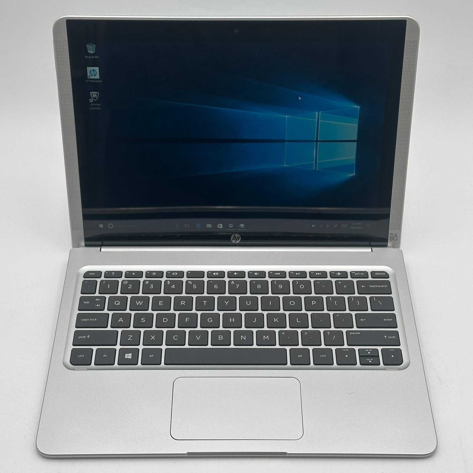 HP Pavilion X2 13-inch Laptop Intel Core m3 4GB RAM 128GB Silver – Used