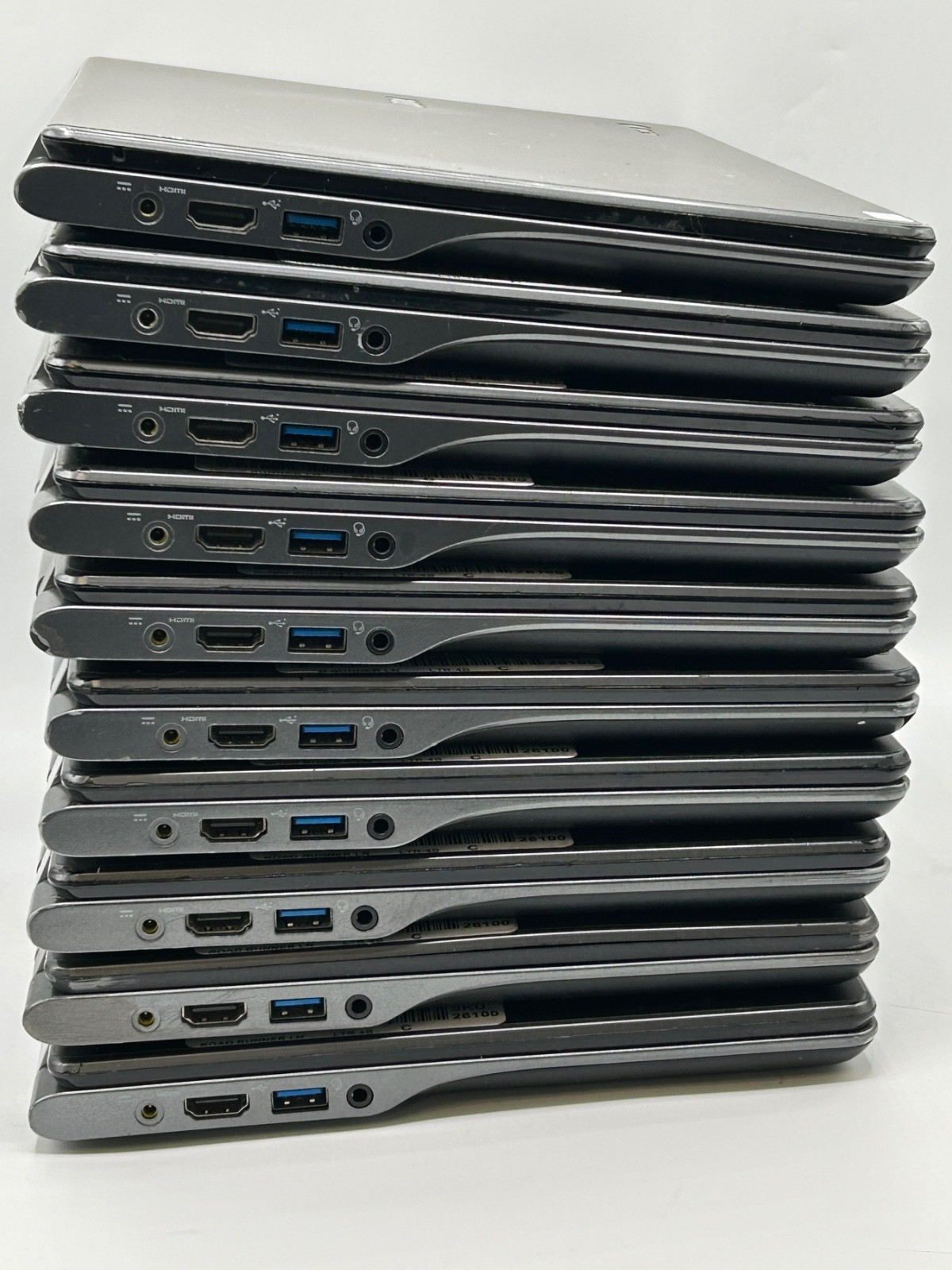 LOT of 9 Acer Chromebook C740-C4PE 11.6″ Intel 2955U 4 GB RAM 16 GB eMMC