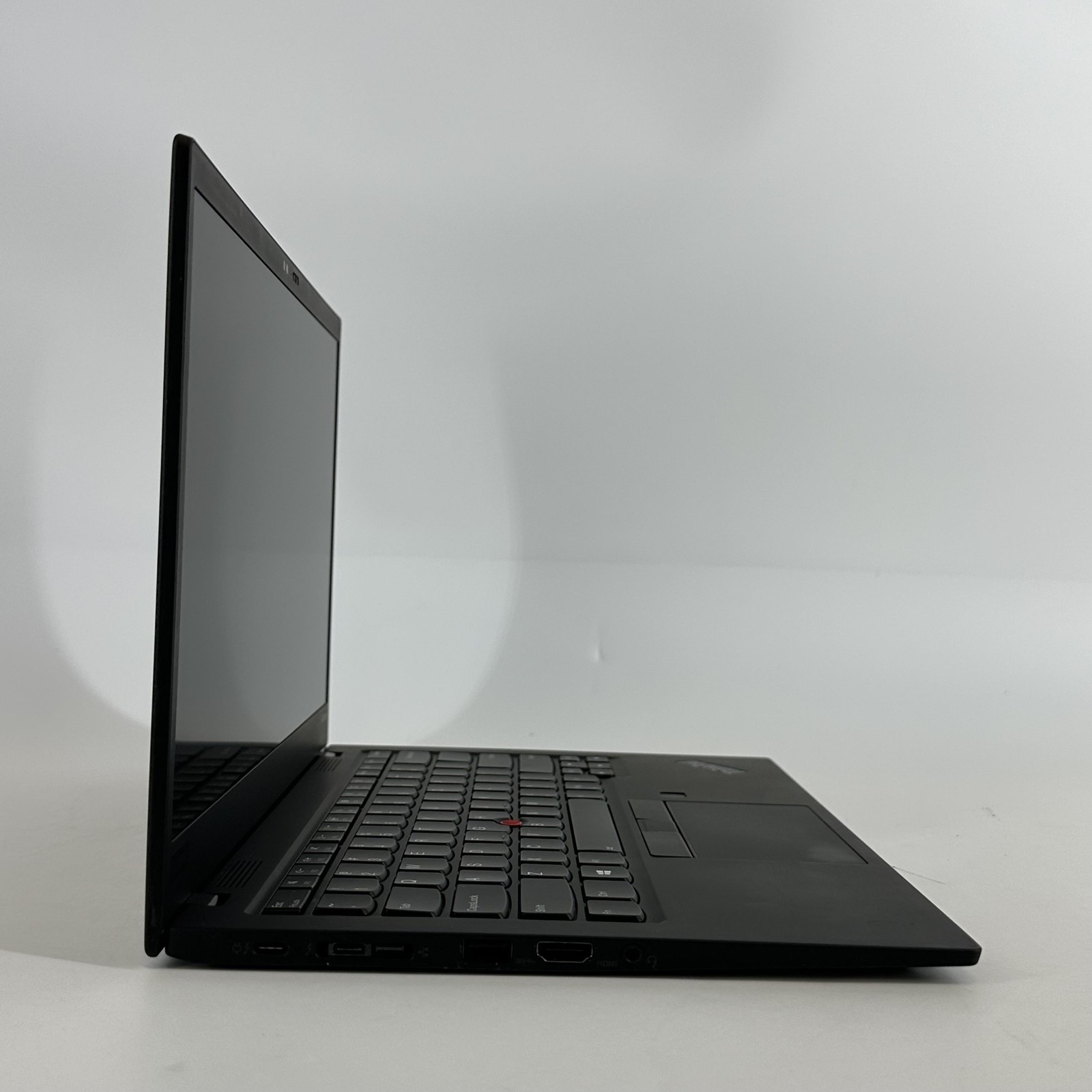 Lenovo ThinkPad X1 Carbon Gen 7 14 Black FHD 1.1 GHz i7-10710U 16GB 1TB SSD Good