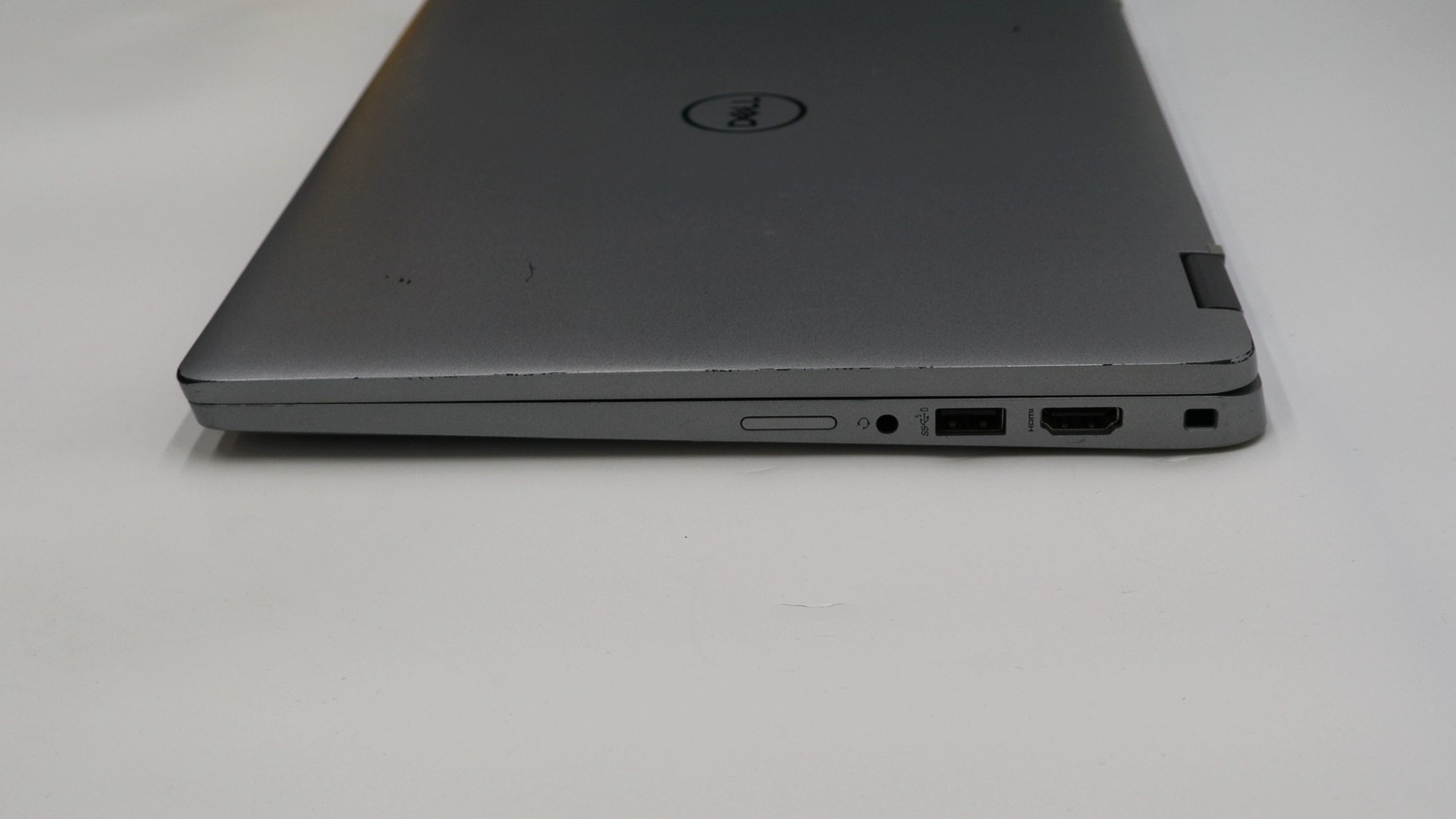 Dell Latitude 5330 13″ i7-1265u 16GB 512GB – Very Good