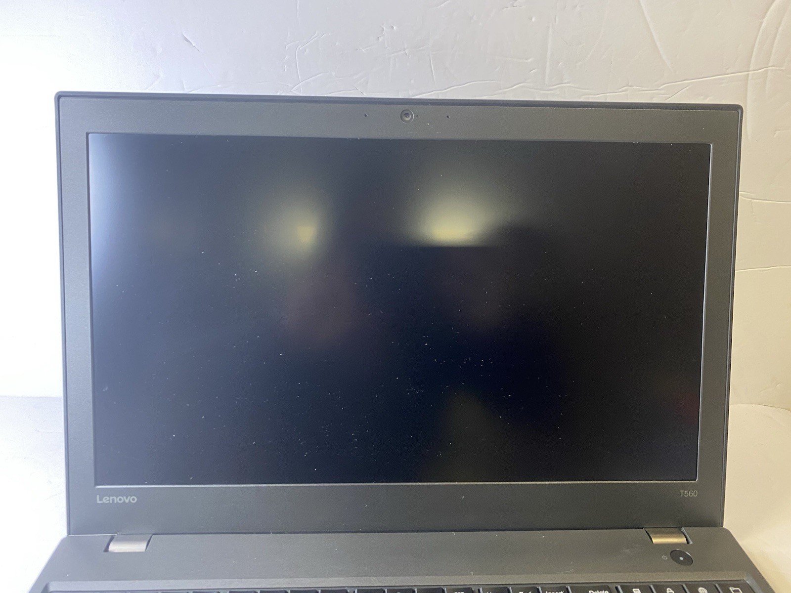Lenovo ThinkPad T560 Intel i5-6200U @2.40GHz 8GB 256GB 15.6″