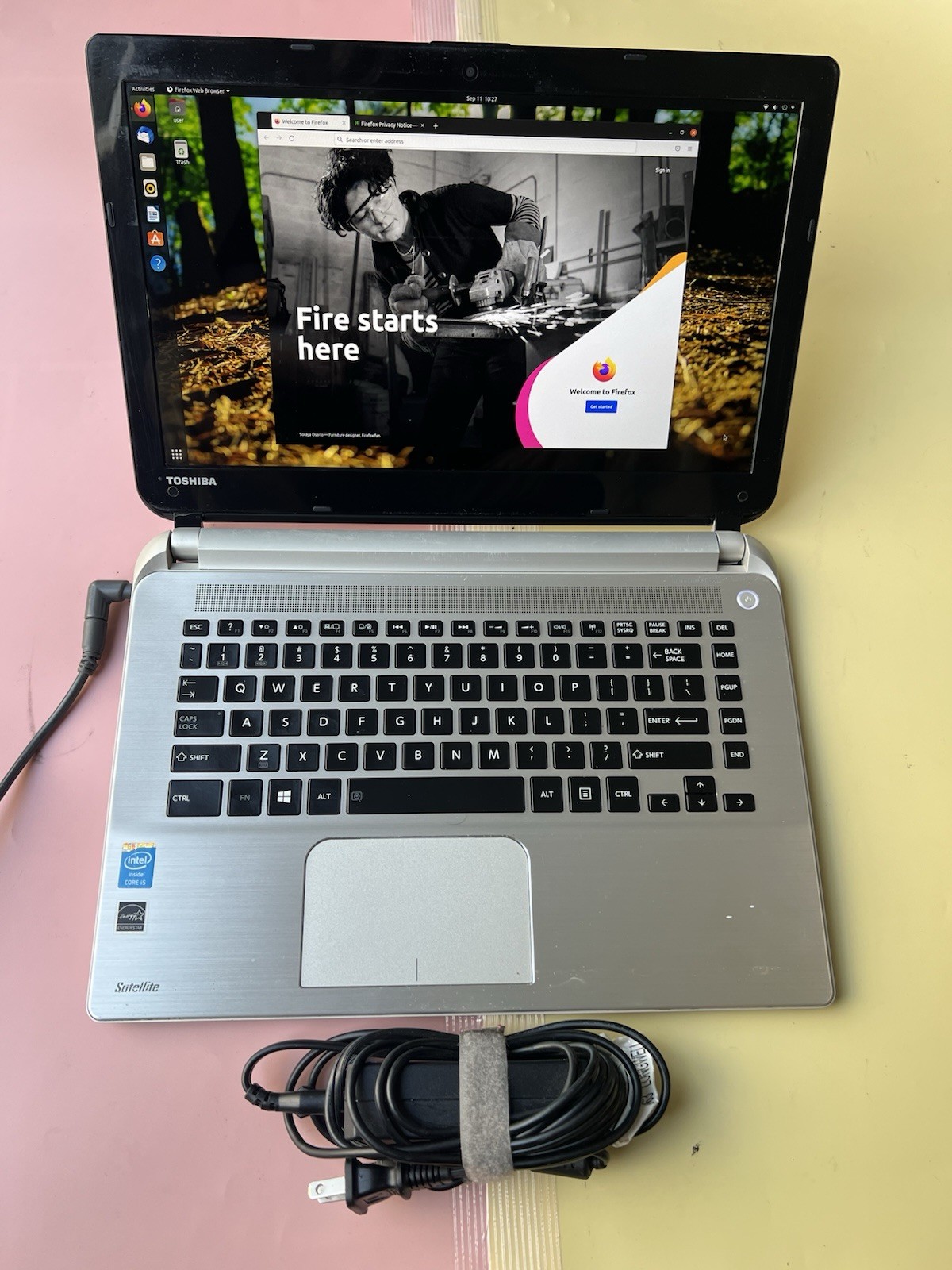 TOSHIBA SATELLITE E45-B4200 Core i5-4210U 6GB RAM 750GB HDMI BLUETOOTH 1920X1080