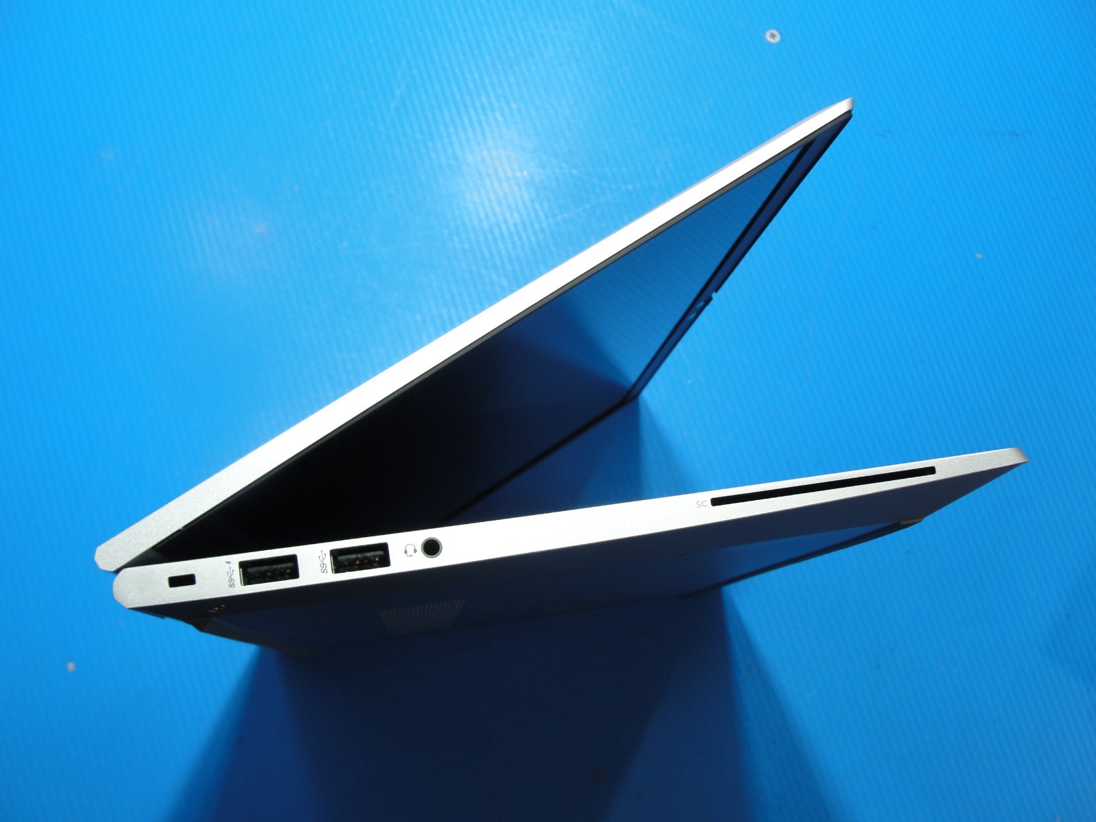 HP EliteBook 840 G7 14”FHD Intel Core i7-10610U 1.8GHz 8GB SSD Reset 256GB