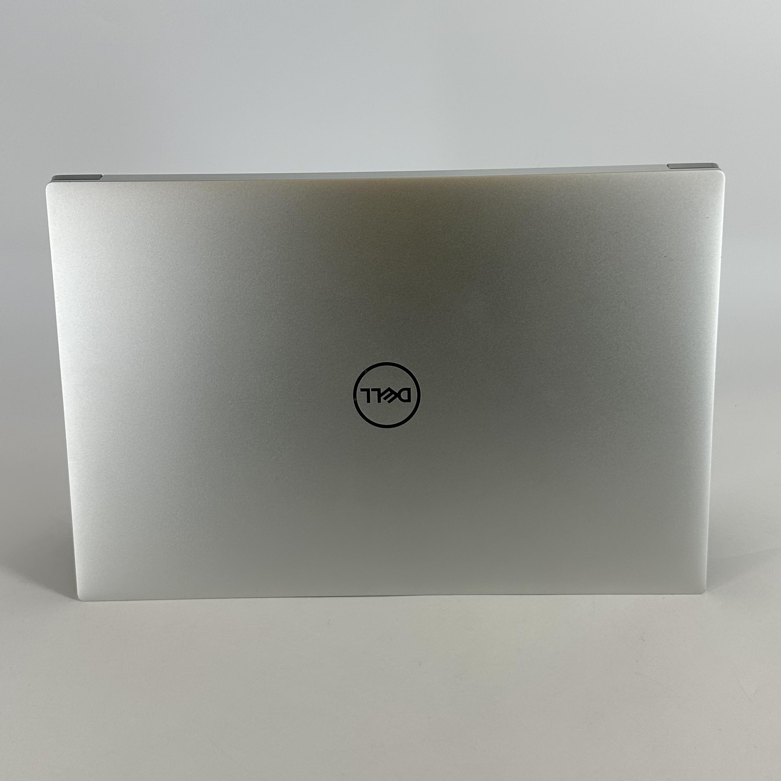 Dell XPS 15 9520 UHD+ NON-TOUCH 2.5 GHz i9-12900HK 64GB 2TB SSD RTX 3050 Ti