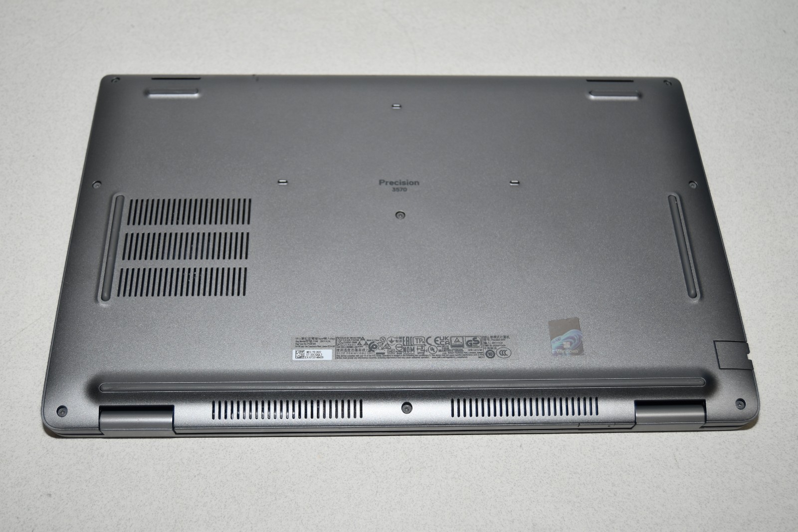 ^ Dell Precision 3570 Laptop Intel i7-1265U @ 1.88GHz 16GB RAM No HD #X7006