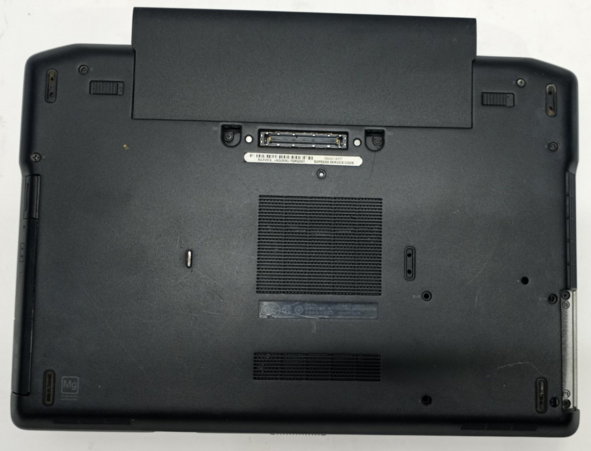 Lot of 2 Dell Latitude E6420 i3&i5-2nd Gens@2.50GHz 4GB RAM No HDD No OS MC598!