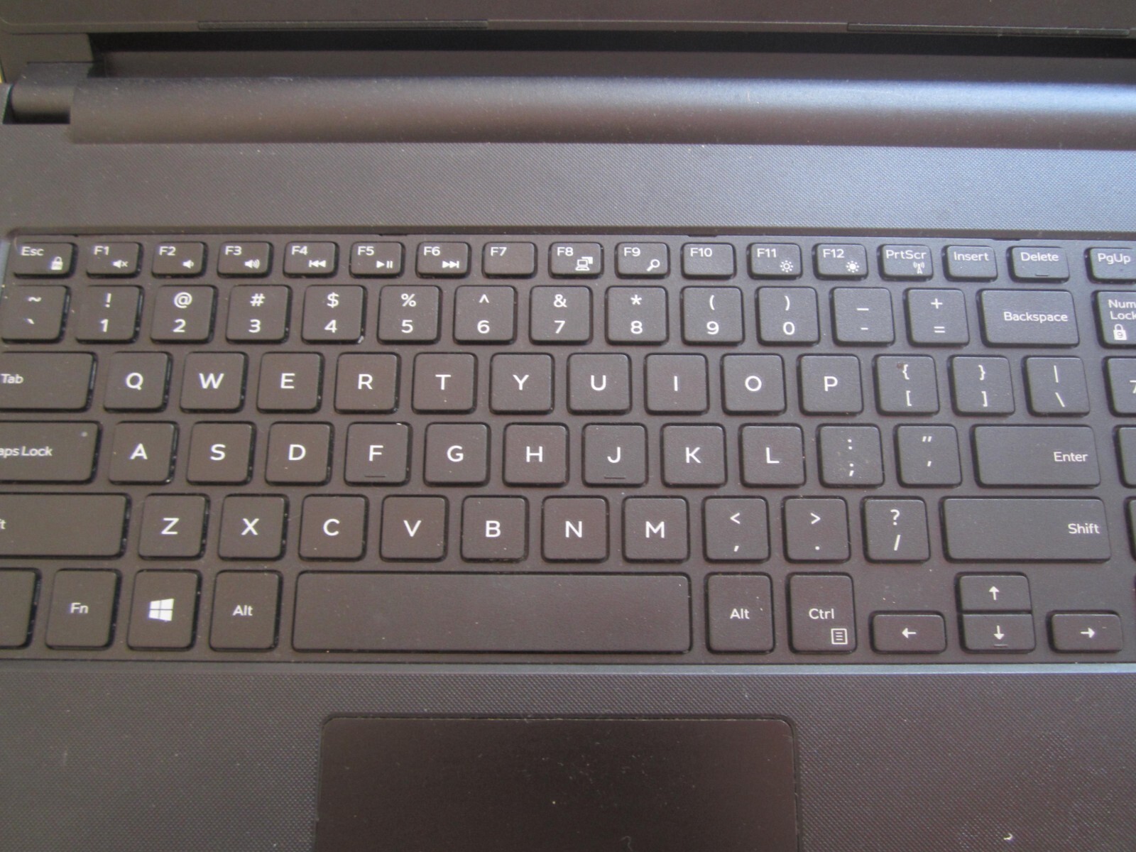 Dell Inspiron 15 5555 Laptop 2GHz 6GBRAM 500GBHD SCREEN INTACT NoPwrCord – WORKS