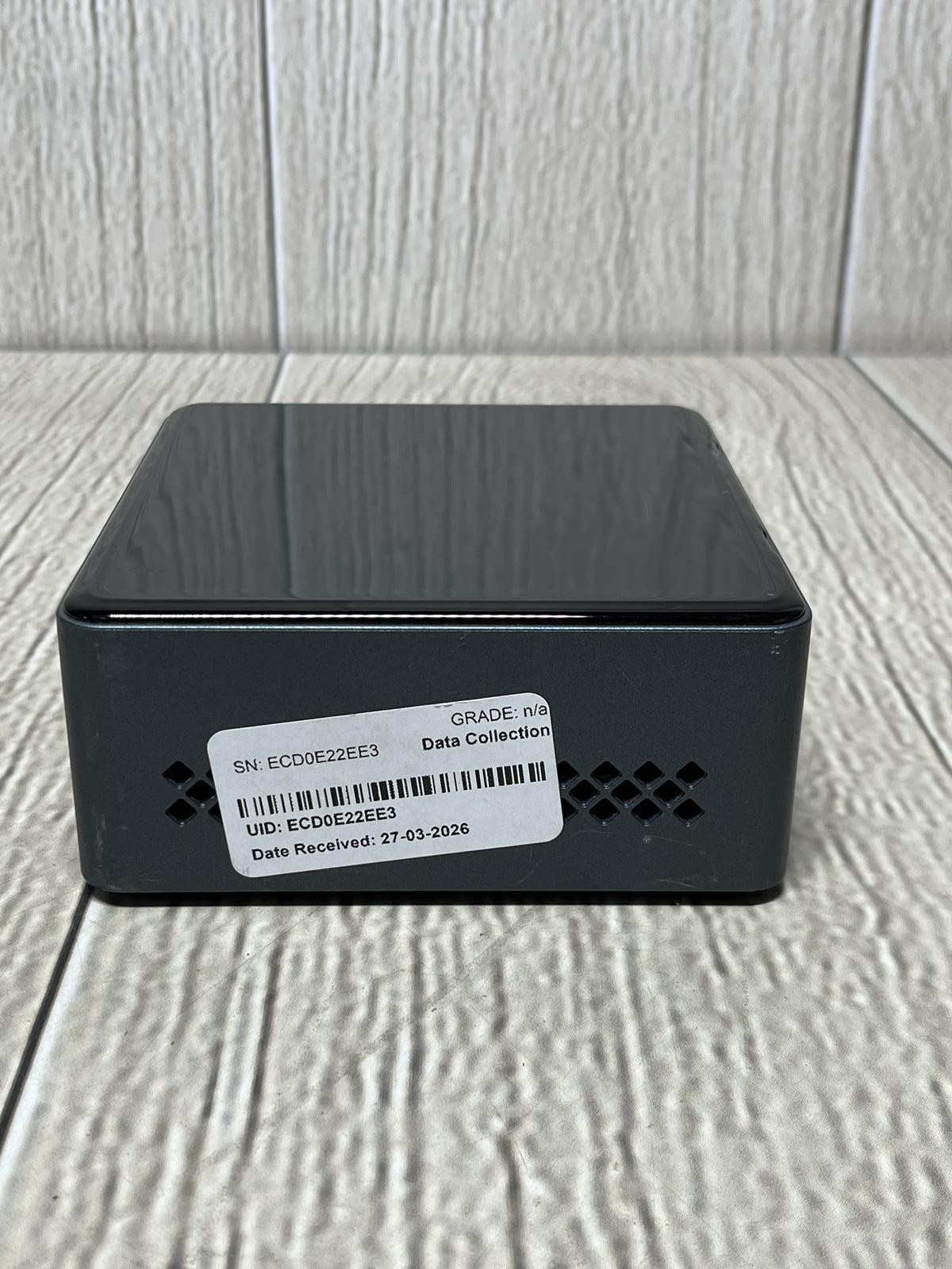 Intel NUC7CJYS Thin Client Windows 10 Home EOL 32GB EMMC 500GB SSD 8GB Ram