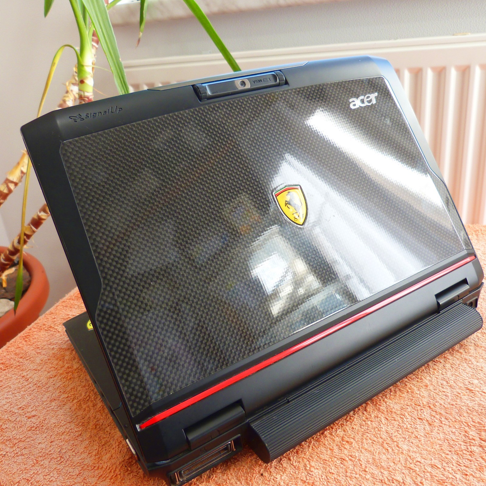 Acer Ferrari 1000 RARE HTF l NetBook 12 inch l NO Hard Drive No Windows