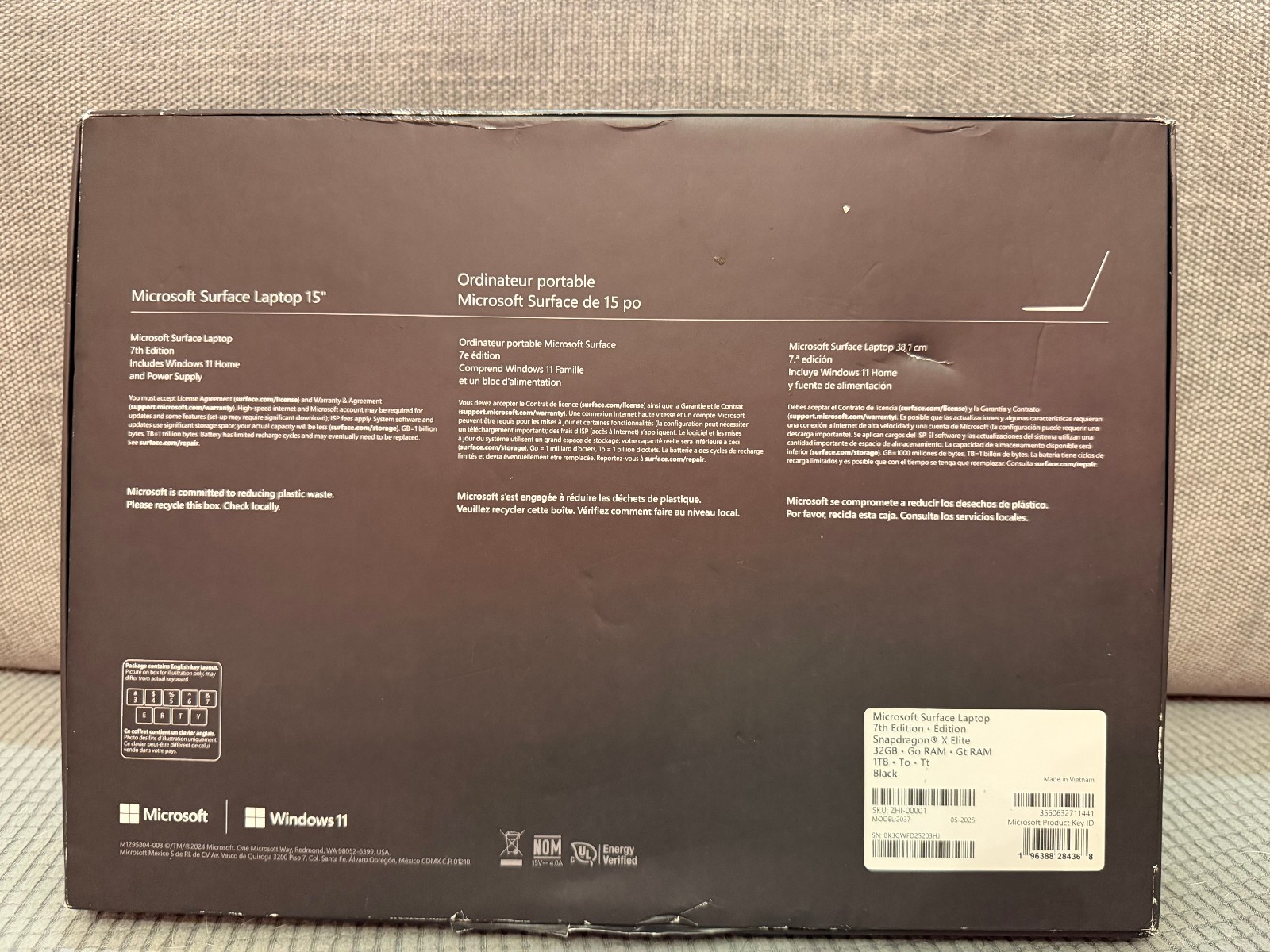 Surface Laptop, 15-inch Snapdragon® X Elite (12 Core), Black, 32GB RAM, 1TB SSD