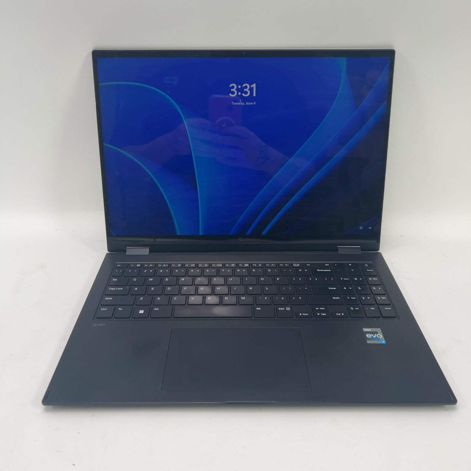 LG Gram 16T90Q 16″ i7-1260P 2.1GHz 16GB RAM 512GB SSD