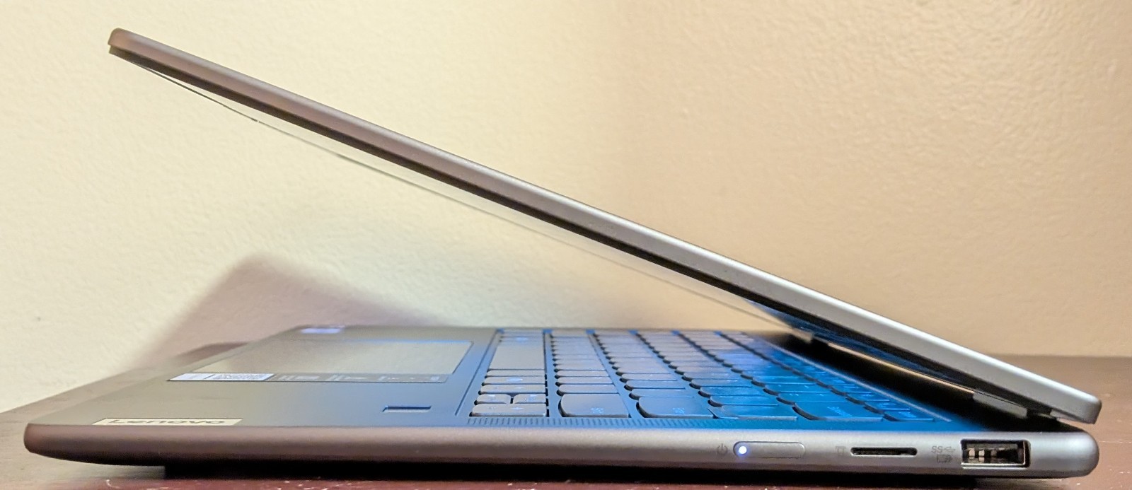 Lenovo Yoga 7i 2-in-1 14” 2K Touch (Core Ultra 5 125U, 16GB/512GB SSD) Laptop