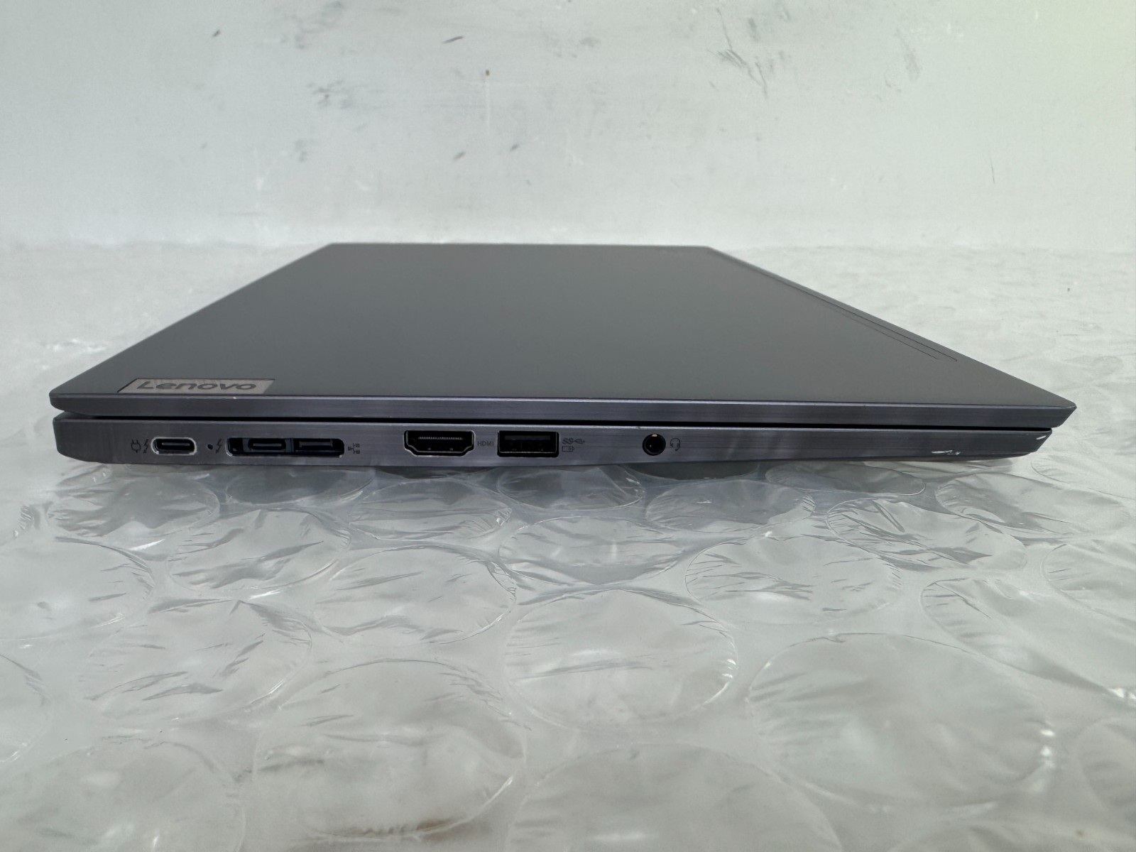 Lenovo ThinkPad T14s Gen 2 i7-1185G7 16GB 256GB SSD 14″ FHD Win 11 Pro