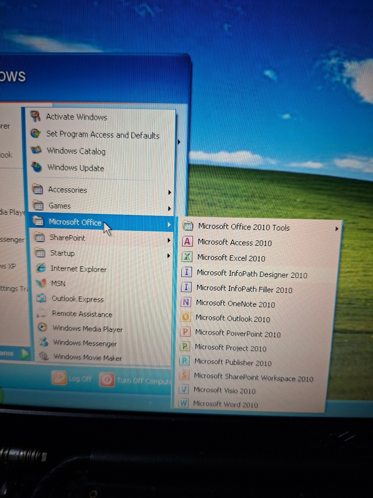 Dell Vostro 1400 Laptop Notebook 14.1″ 2GB 120GB SSD Windows XP Office Charger