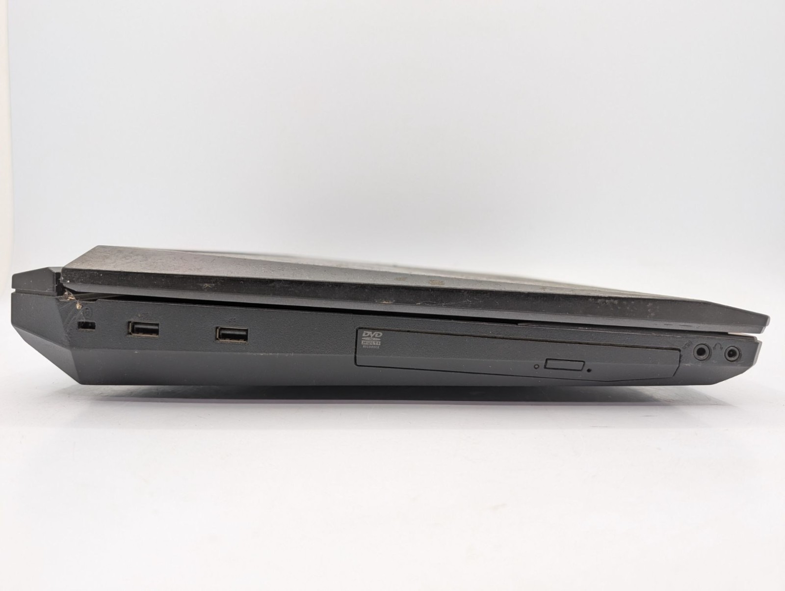 Asus G74SX-RS72-CA 17.3″ Display Intel Core i7-2670QM 2.20 GHz 4GB RAM Black