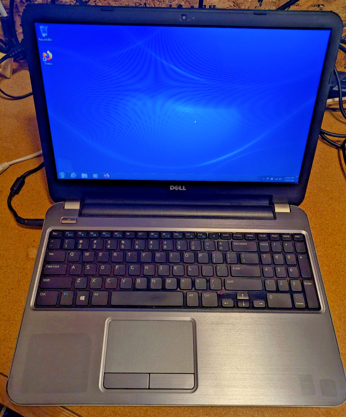 Dell Inspiron 15R 5537 i7-4500U 1.80Ghz 8GB RAM 240GB SSD Windows 7 Pro Wifi BT