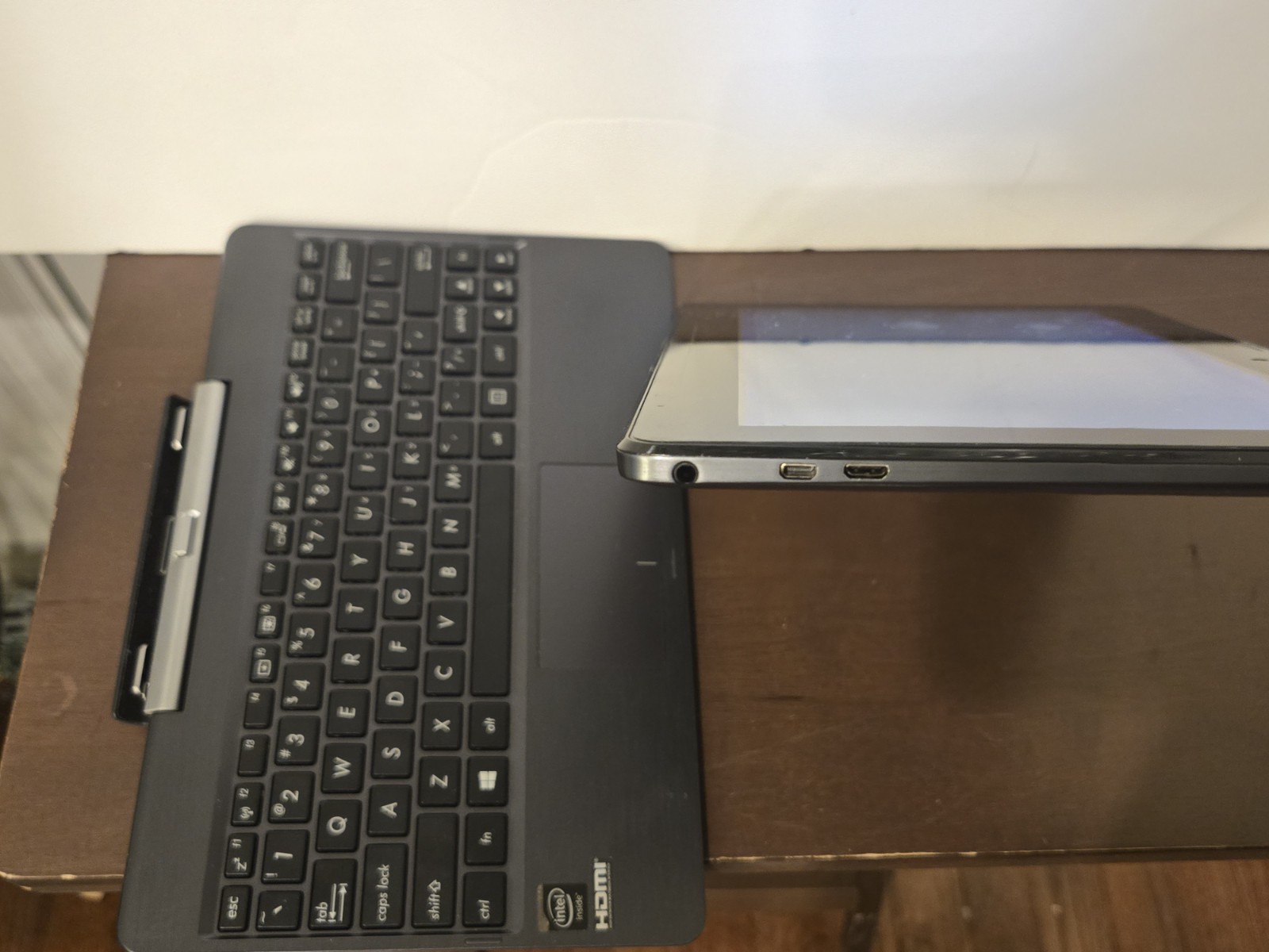 Asus Transformer Book T100TAM tablet Laptop Notebook