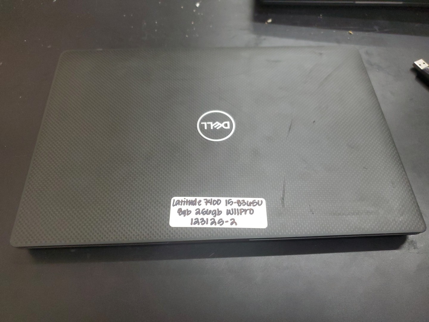 Dell Latitude 7400 14″ i5-8365U 8GB 256gb SSD Laptop W11P 123125-2