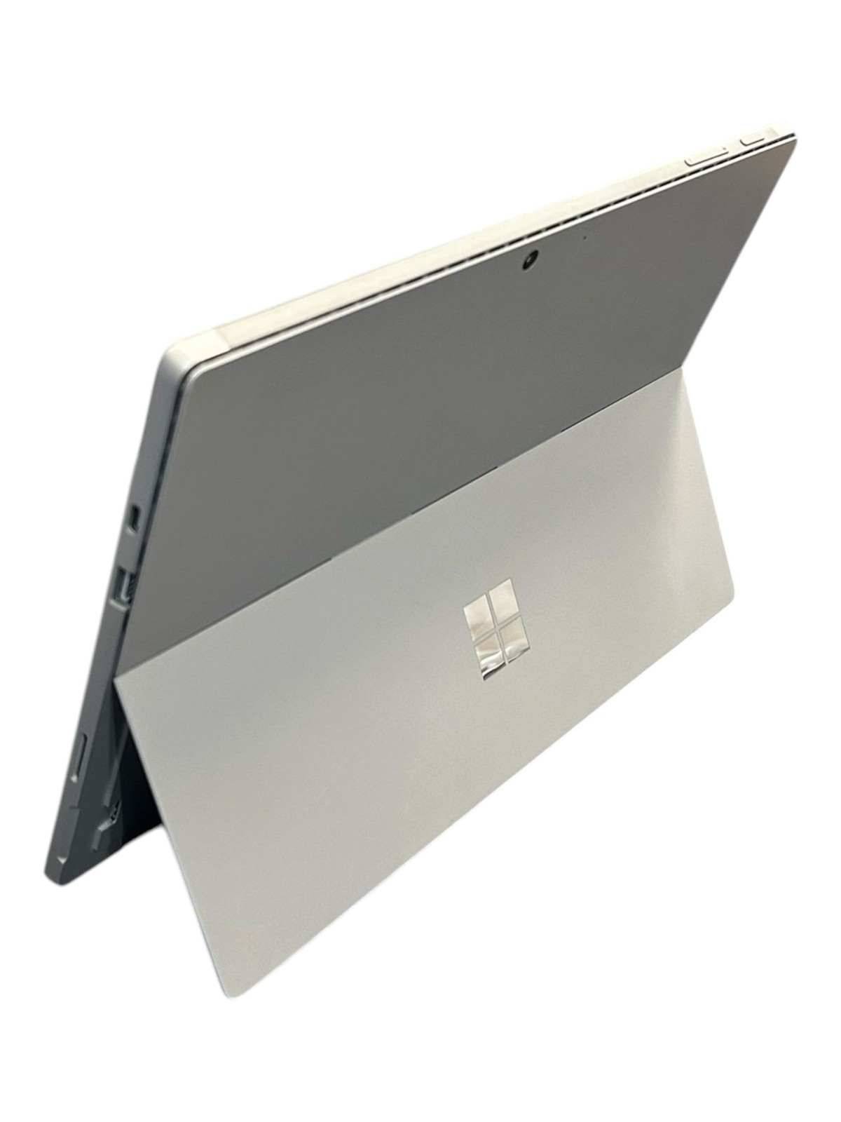 Microsoft Surface Pro 7 12.3″ Tablet – i5-1035G4 – 8GB RAM – 128GB SSD