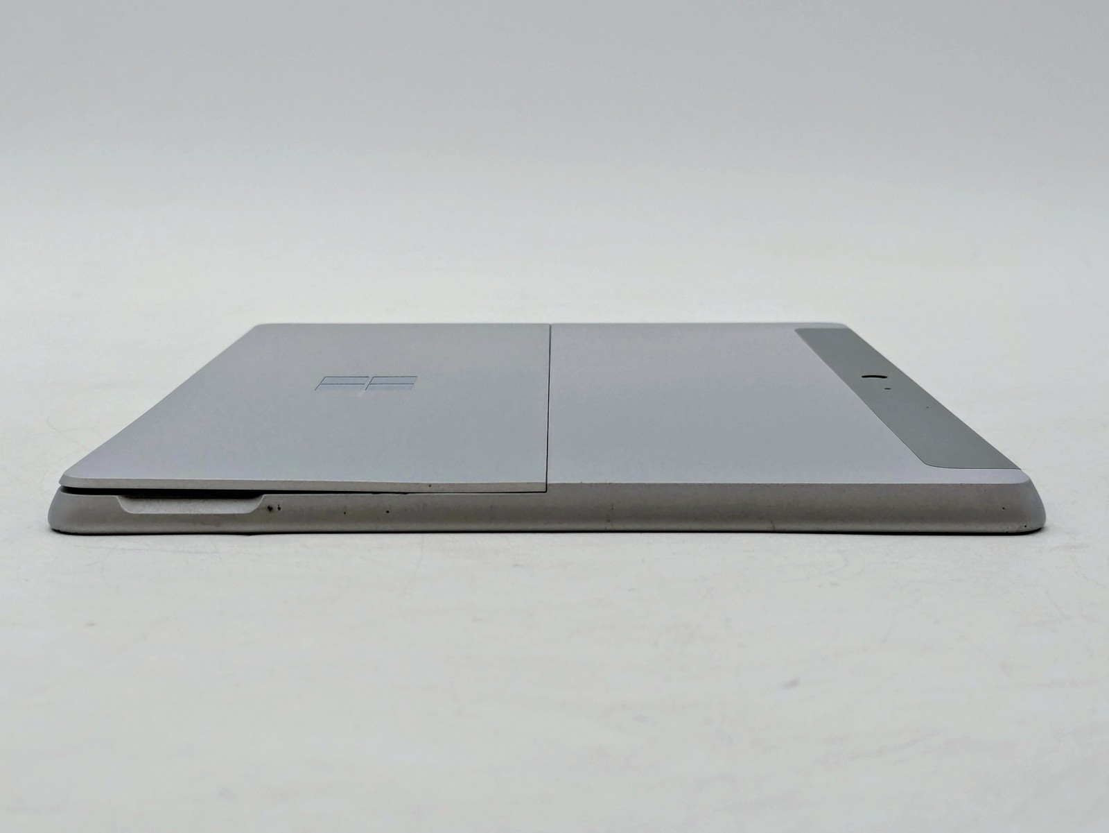 Microsoft Surface Go 2-in-1 10″ 1800 x 1200 Touch PENTIUM 4415Y 4GB W10P *READ*