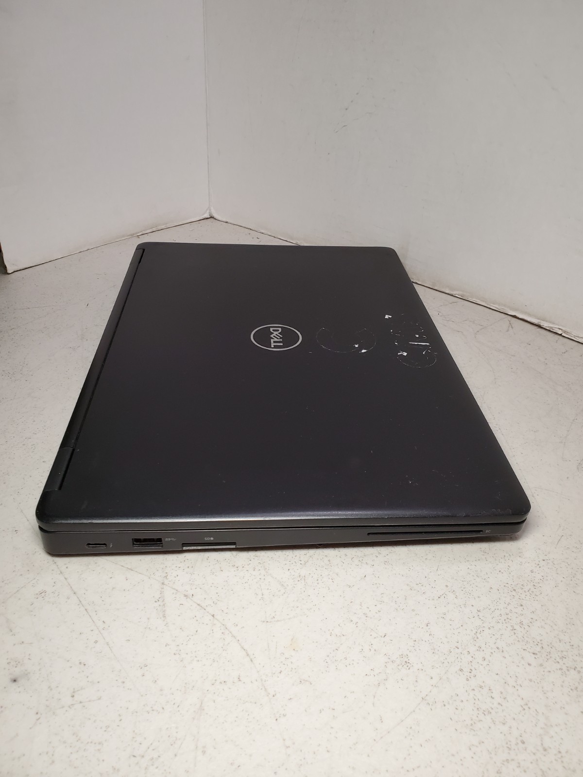 Dell Latitude 5491 14″ Laptop Core i7-8850H 2.6GHz 16GB RAM 256GB SSD Win11 #69