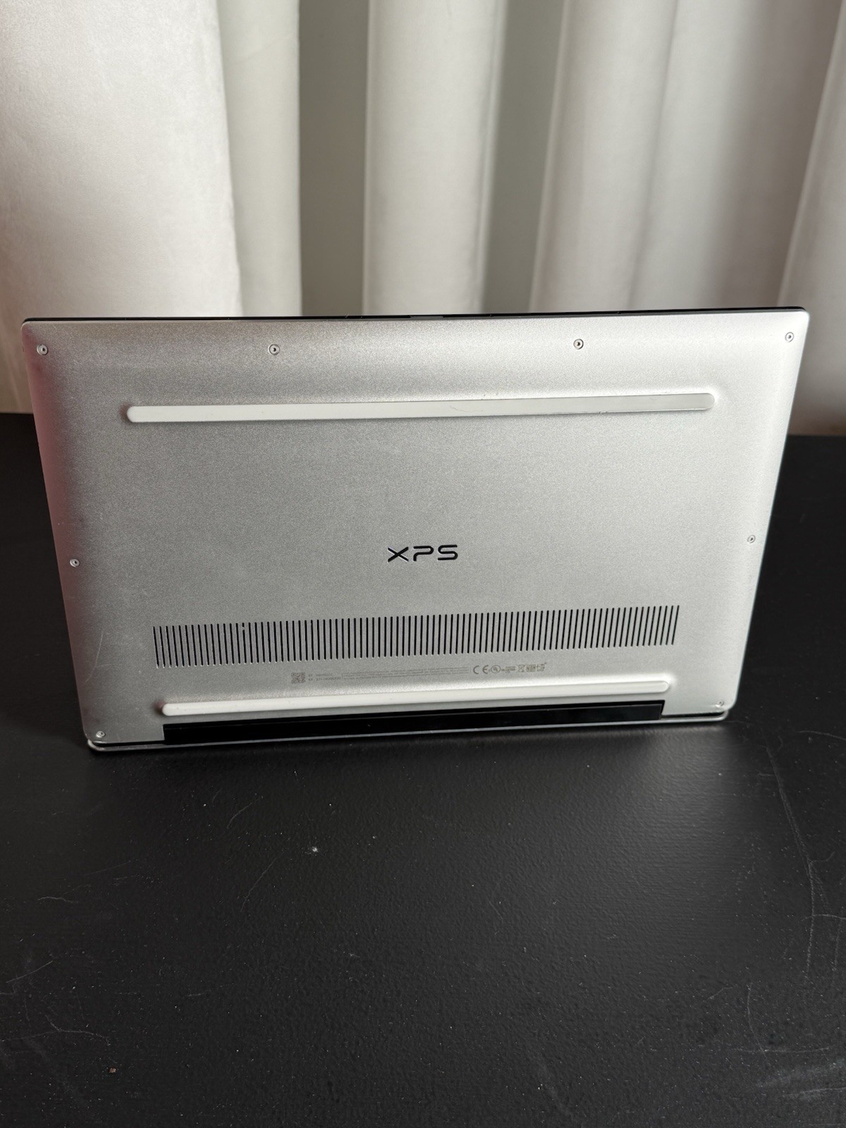 Dell XPS 13 9380 Laptop I5-8365U