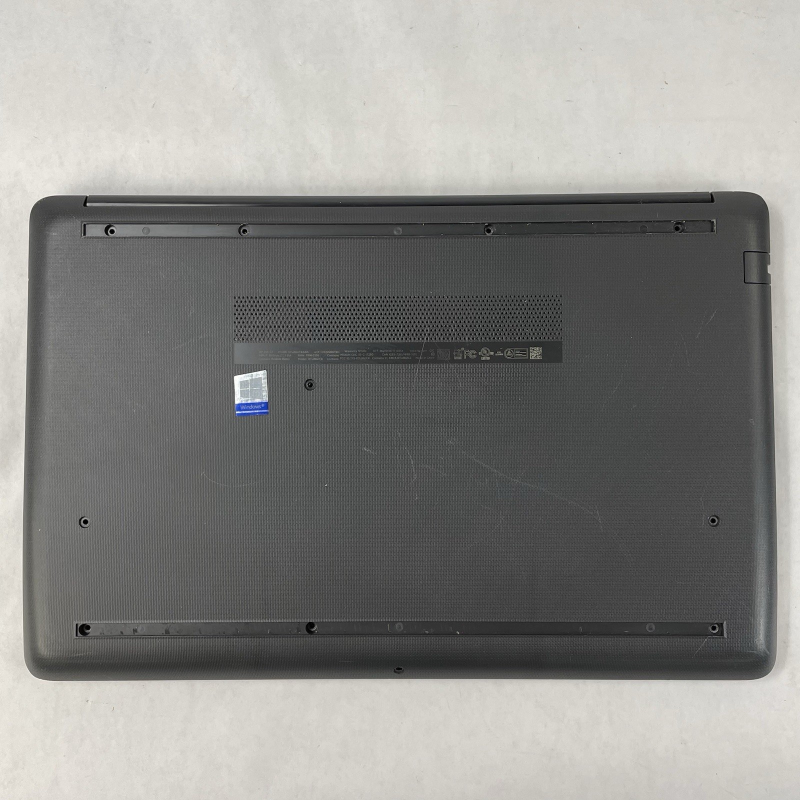 HP 255 G7 15.6″ Ryzen 3 2200U 2.50 GHz 8 GB RAM No SSD/OS/AC – READ