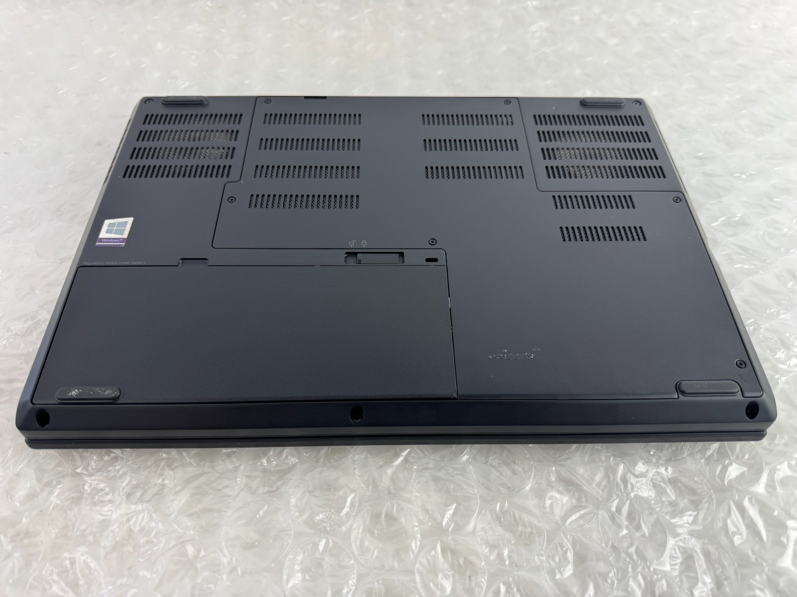 Lenovo ThinkPad P52 Xeon E-2176M 16GB 512GB SSD Quadro P2000 15.6″ Win 11 Pro