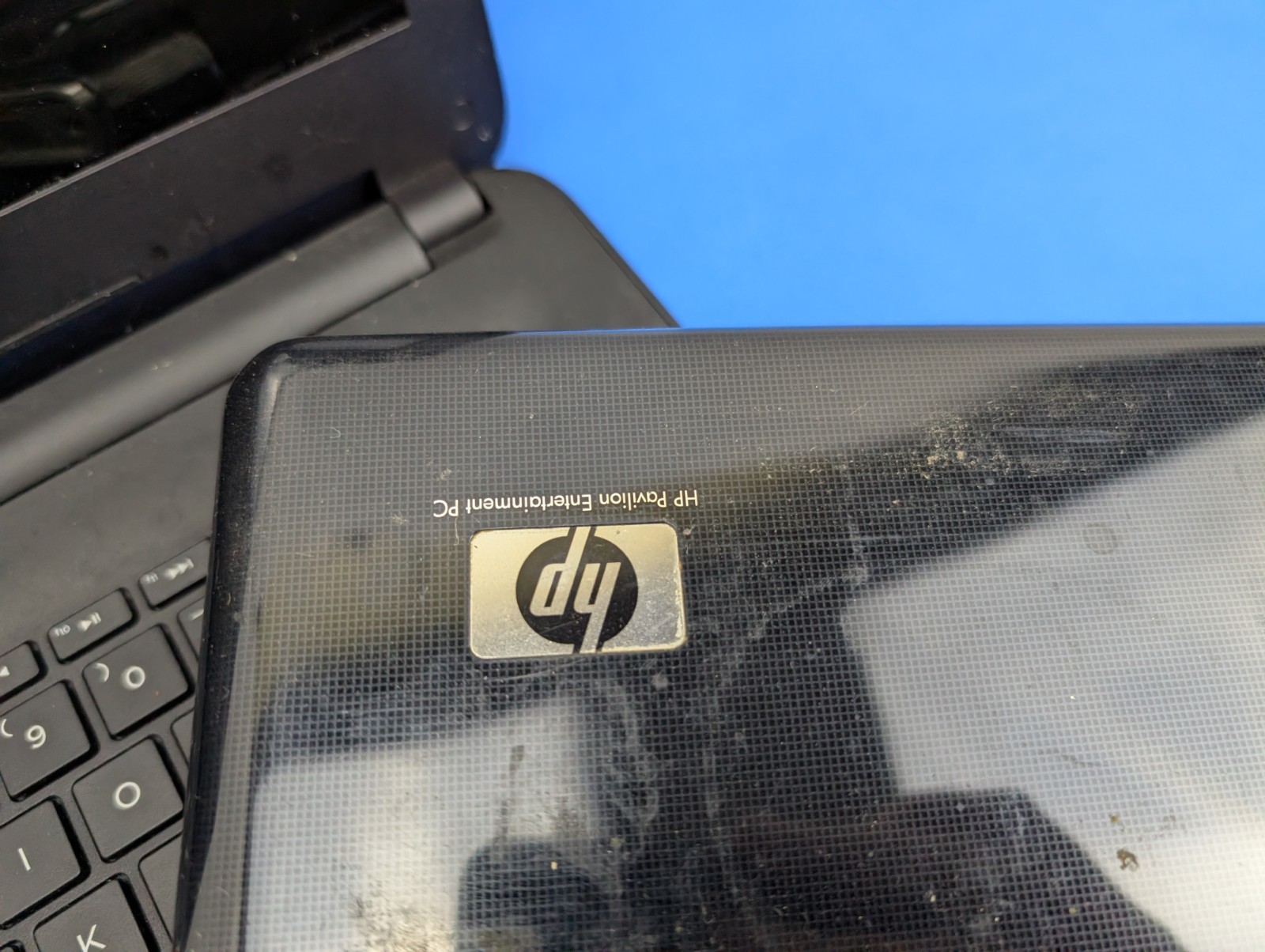 Lot of 2 HP Computer Laptops UNTESTED FOR PARTS
