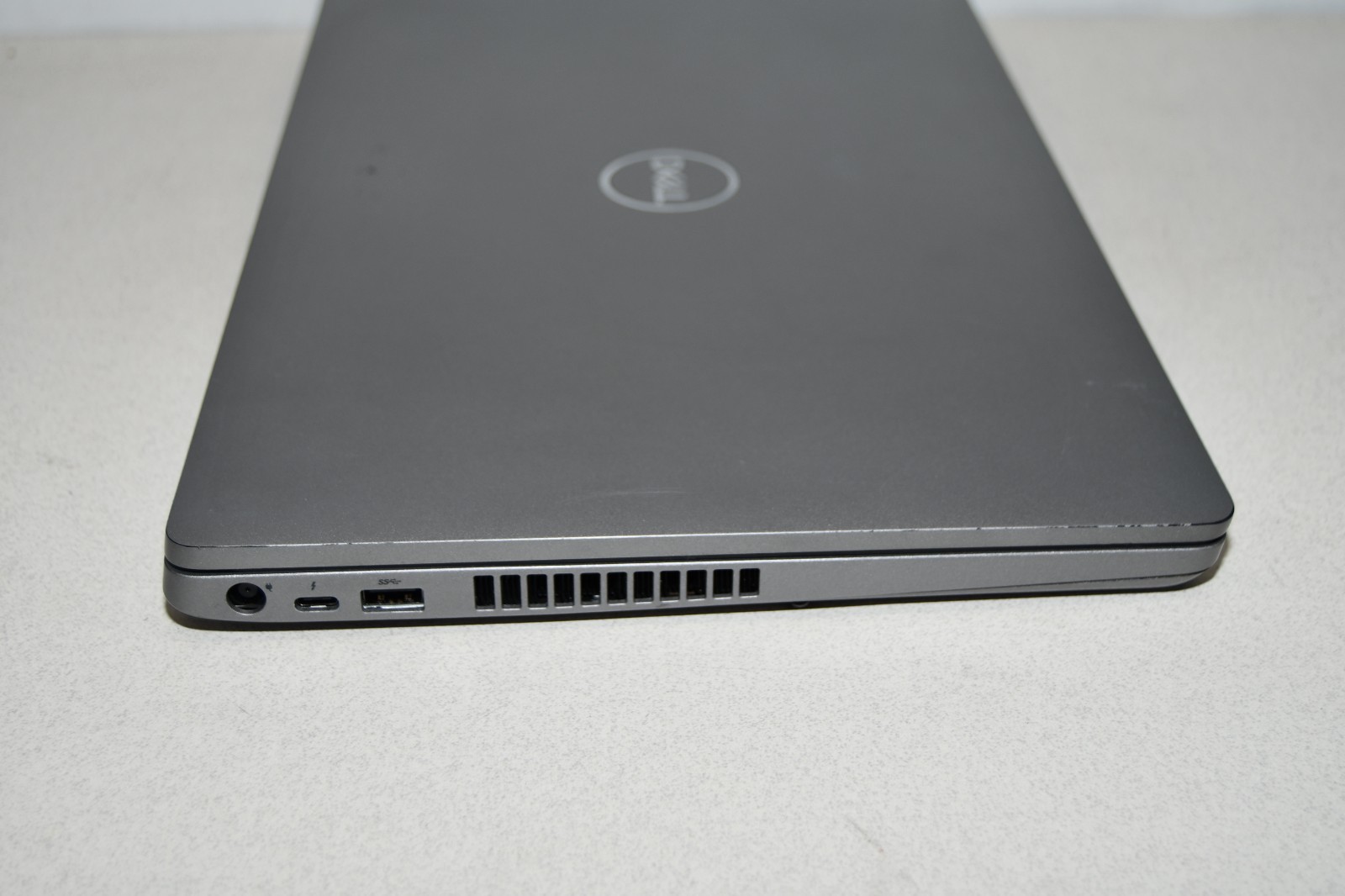 ^ Dell Precision 3550 15.6″ Intel i7-10510U @ 1.80GHz 16GB Ram No HD #X6992