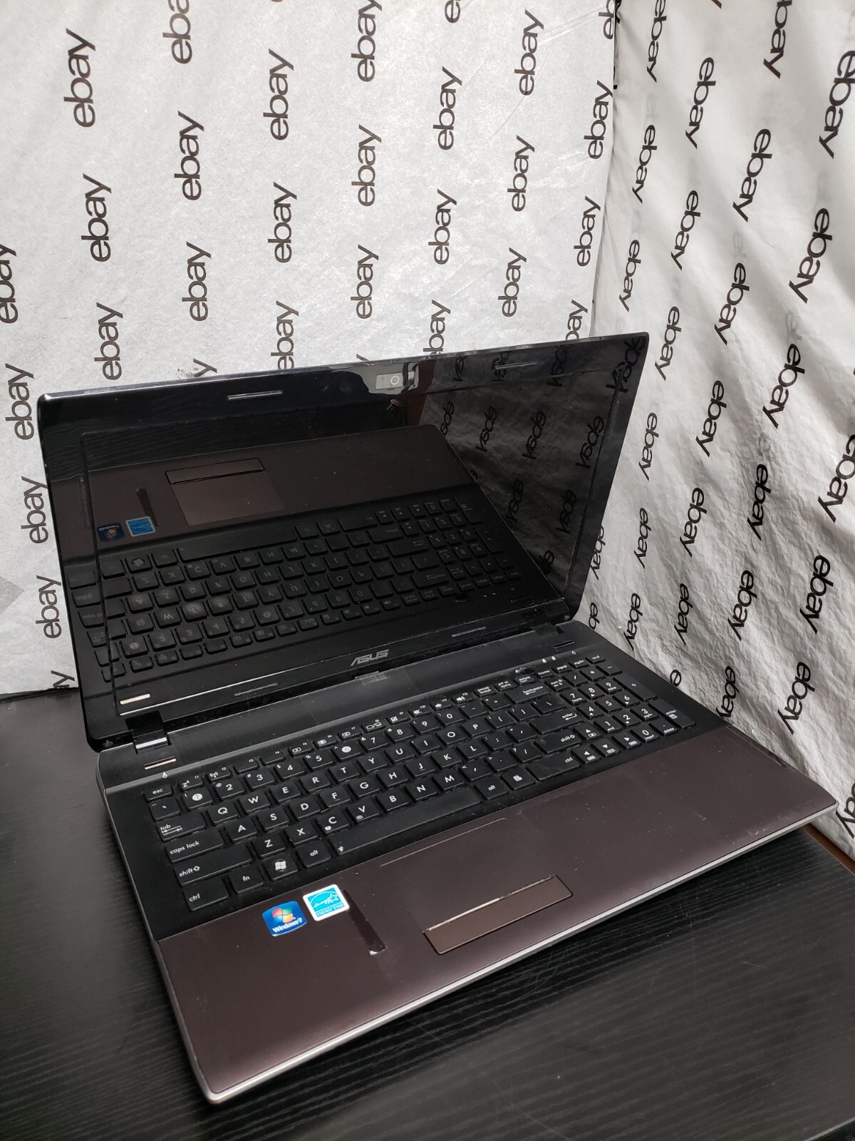 ASUS U52F 15.6″ | i3-M380@2.53GHz | 4GB RAM*NO HDD/OS/BATT/CHRGR*READ DESC*
