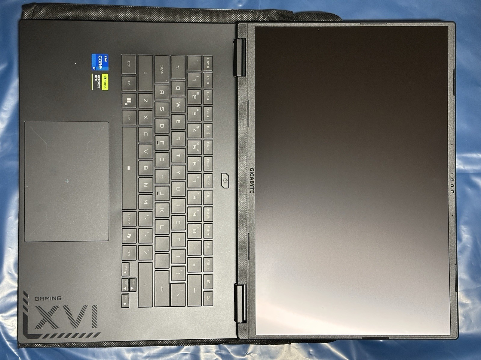 Gigabyte Notebook GAMING A16 GA6H (CVH) Laptope RAM 16GB SSD 1TB RTX5060 HDMI
