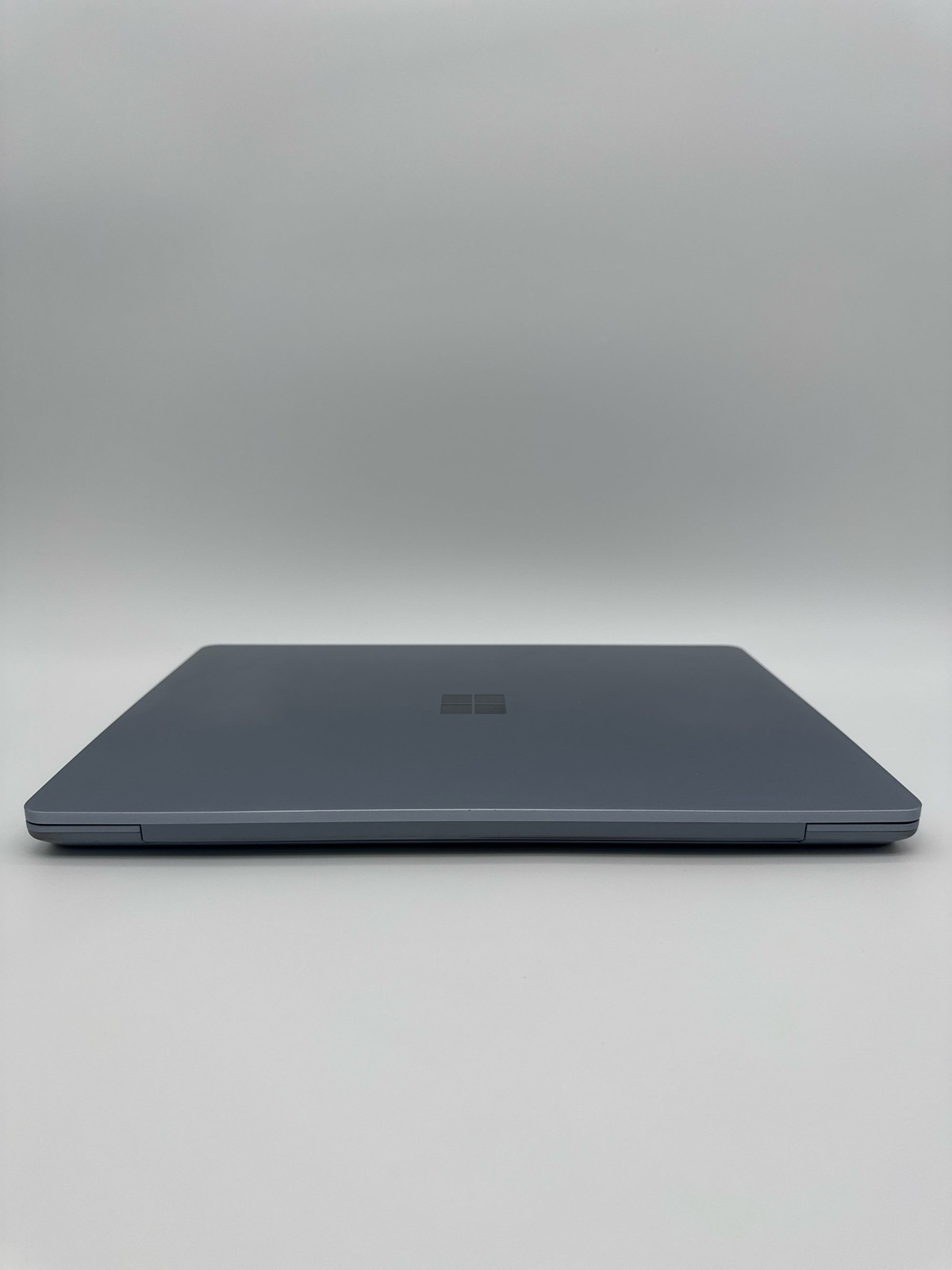 Microsoft Surface Laptop Go 12.4in Intel Core i5 8GB Memory 128GB SSD Ice Blue