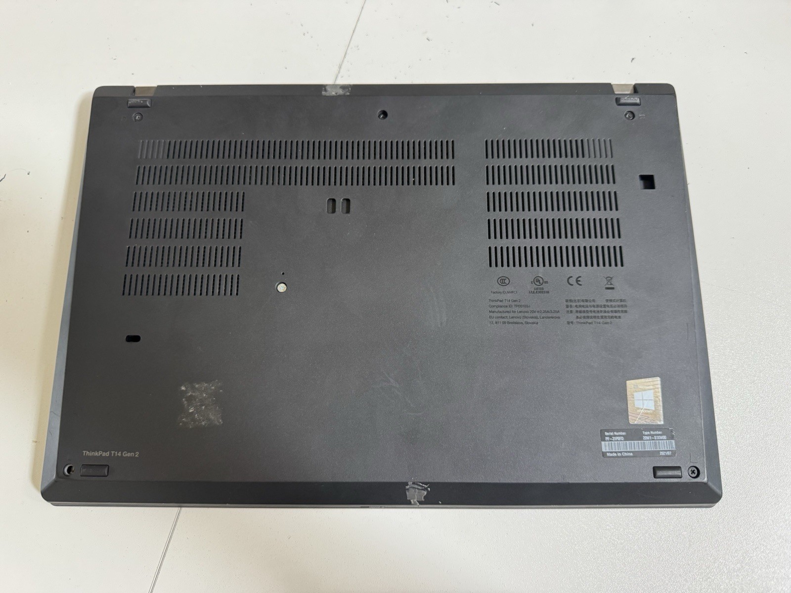 Lenovo ThinkPad T14 Gen 2i 14″ (512GB SSD, Intel Core i5-1145G7, 16GB, NO OS)