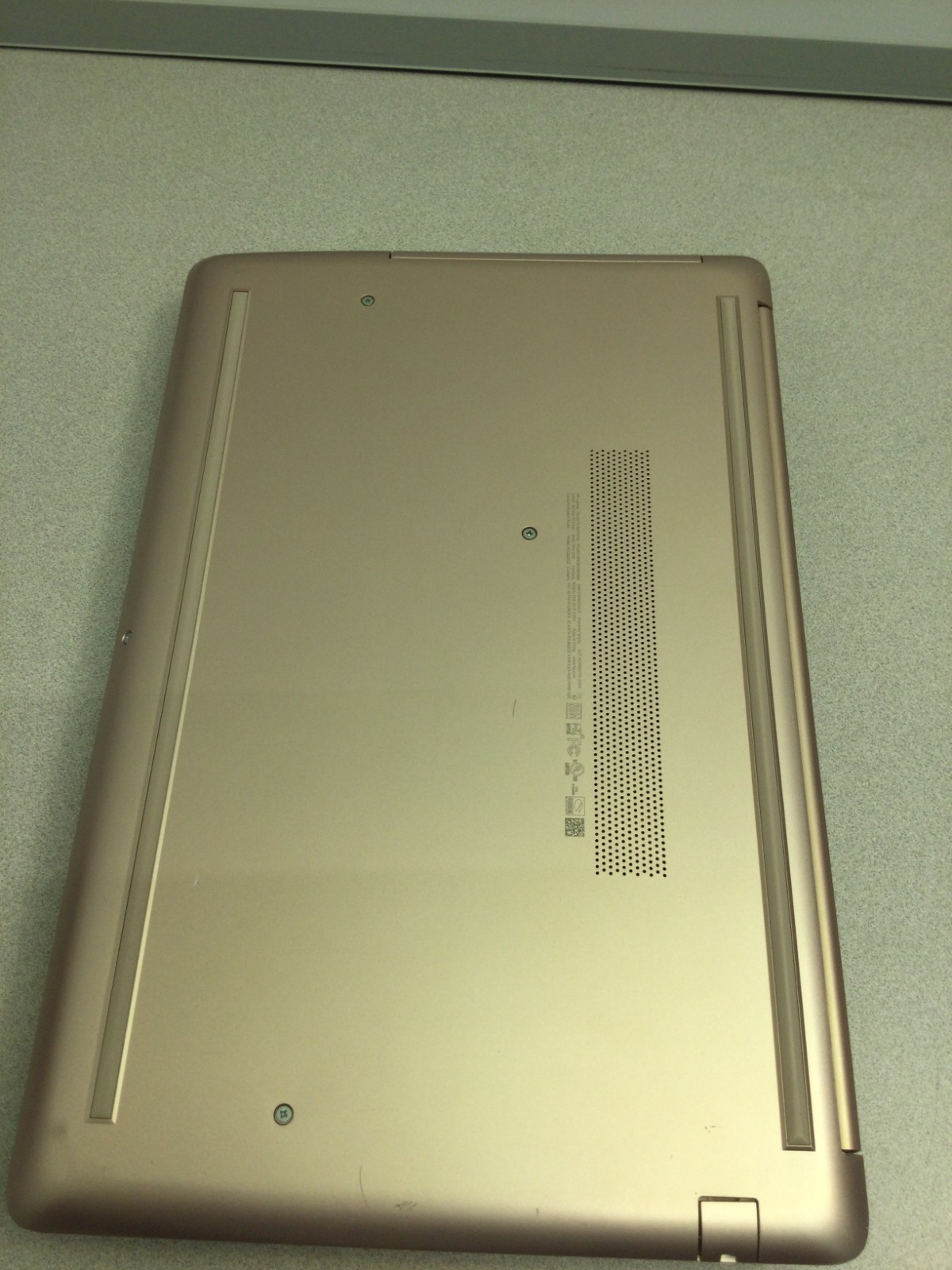 HP laptop 15-da0xxx core i5-8250u 1.60ghz 15.5” 8GB RAM 480GB SSD WIN 11 PRO