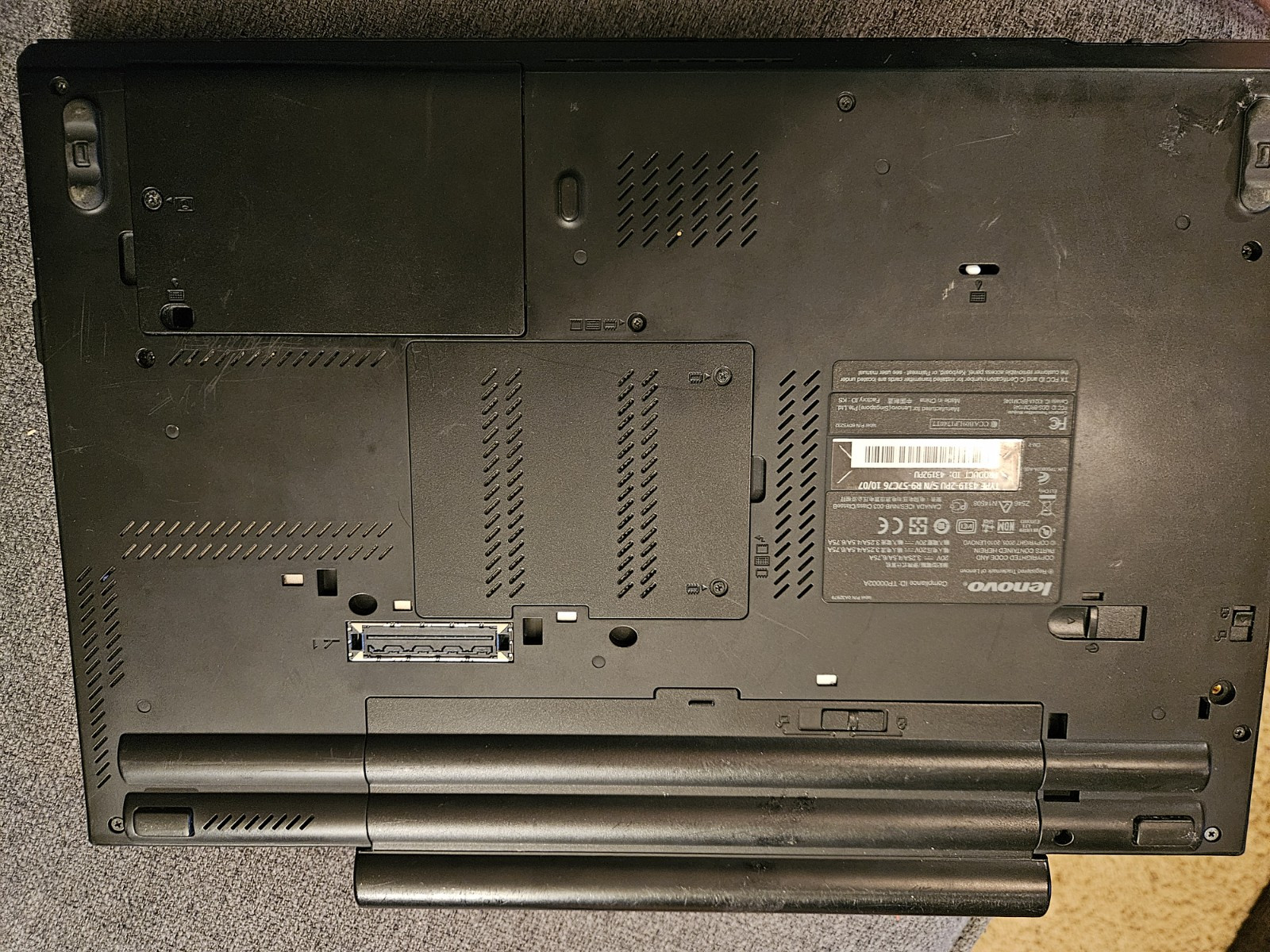 Lenovo ThinkPad W510 i7 Q720 2GB of RAM 128GB SSD HDD Windows 7 Pro