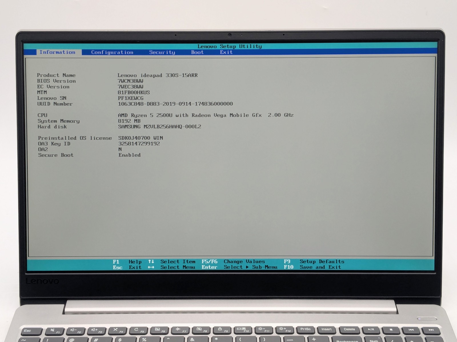 Lenovo IdeaPad 15″ FHD RYZEN 5 2500U VEGA MOBILE GFX 256GB 8GB W11 AMD Radeon
