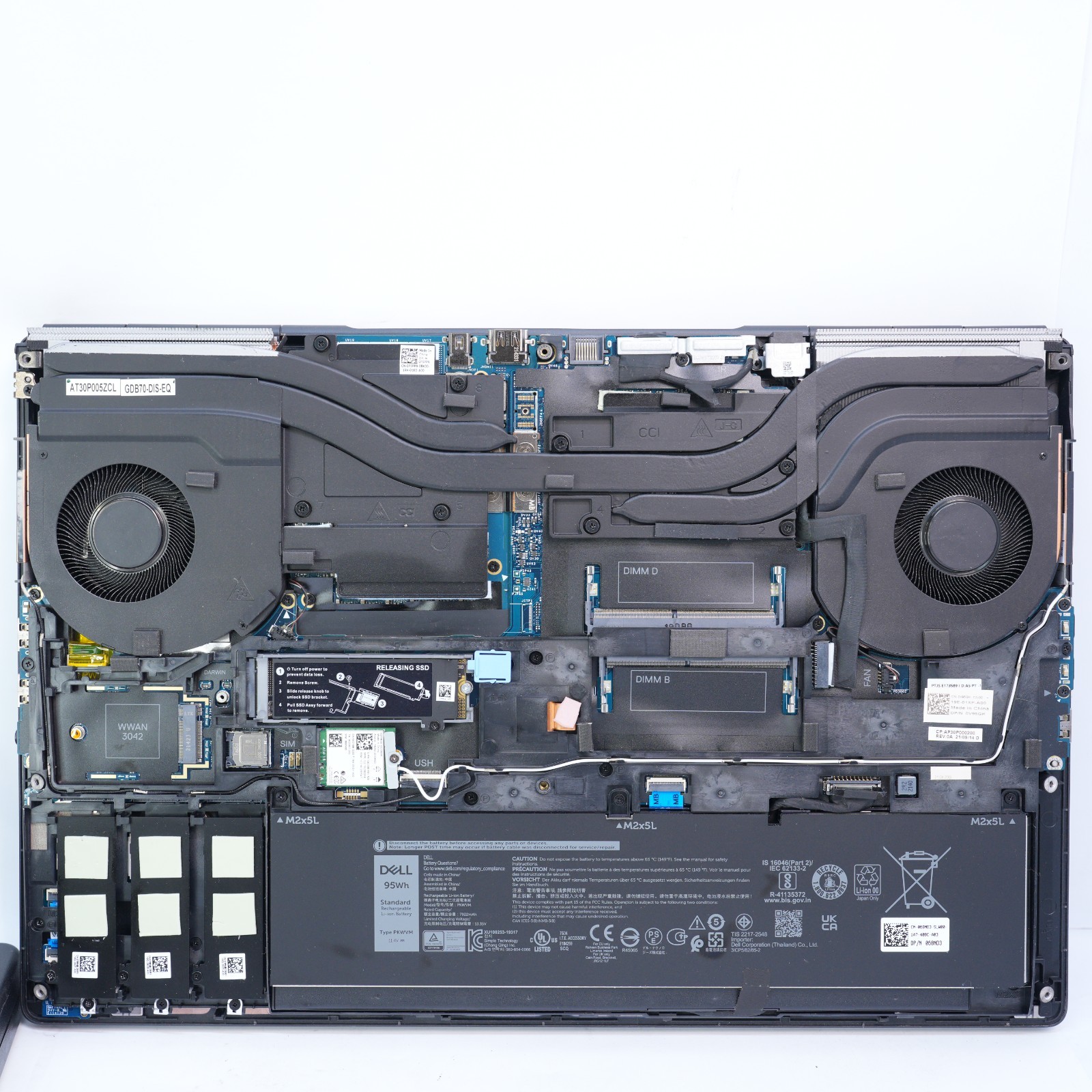 DELL PRECISION 7760 FHD 17″ W-11855M | 64GB | 512GB SSD | RTX A3000 T12-C8
