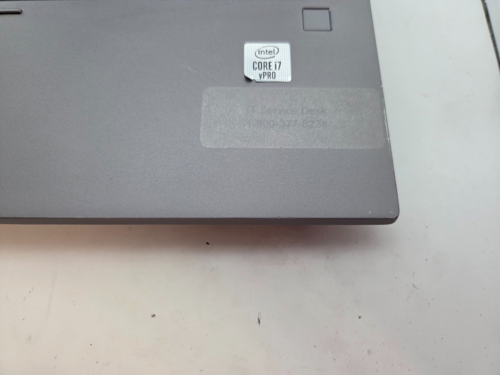 ZbookFuryG7 Gamer w/charger.Hybrid Gfx.i7-10850H(6Cores).16GB.256GB NVMe..15″FHD