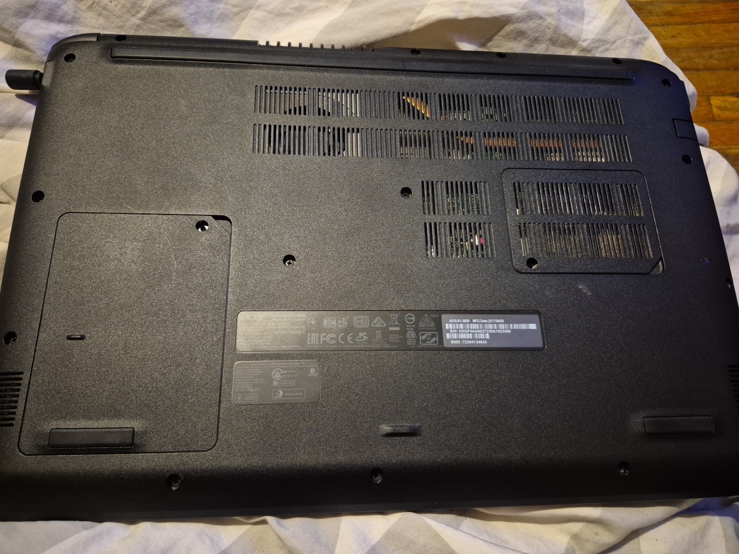 *Bad Battery*Acer Aspire 5 A515-51-3509 15.6″ Laptop/i3-7100U/4GB/500 GB HDD
