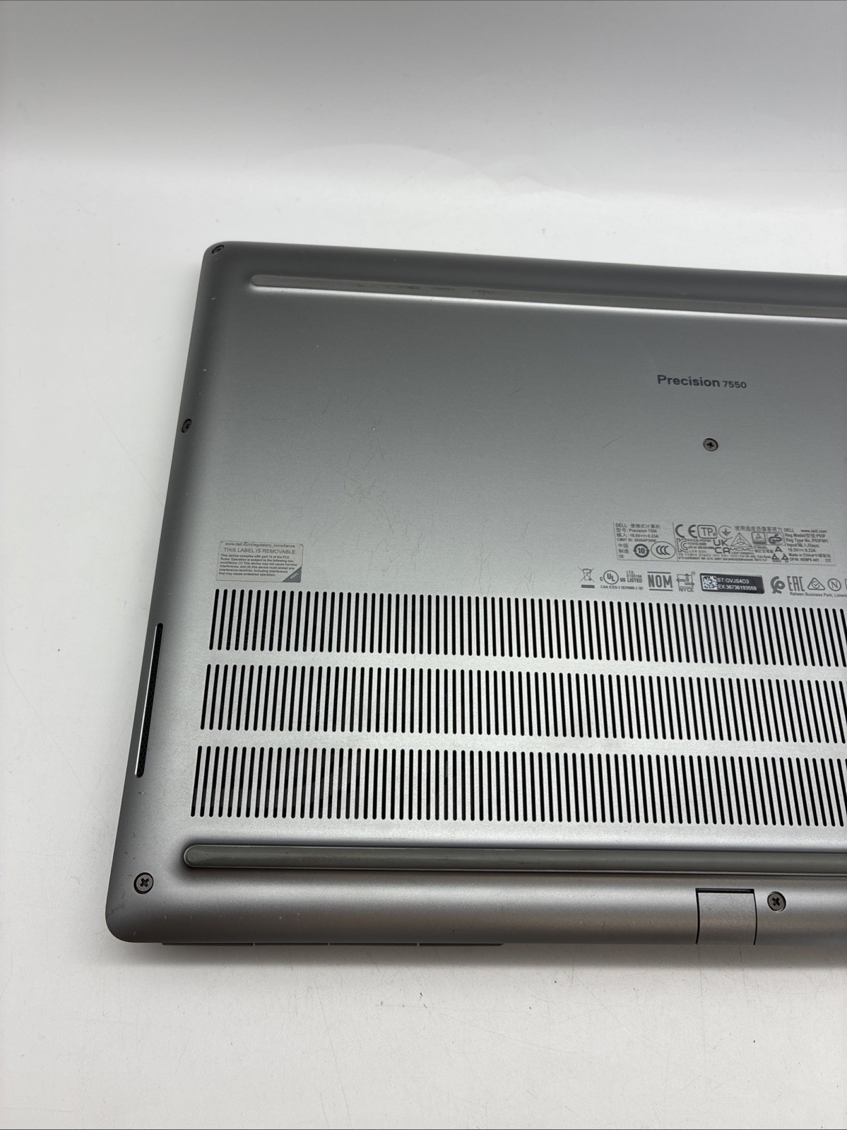Dell Precision 7550 NVIDIA Quadro RTX 3000 2.4GHz Intel Core i9-10 32GB 512 (L2)