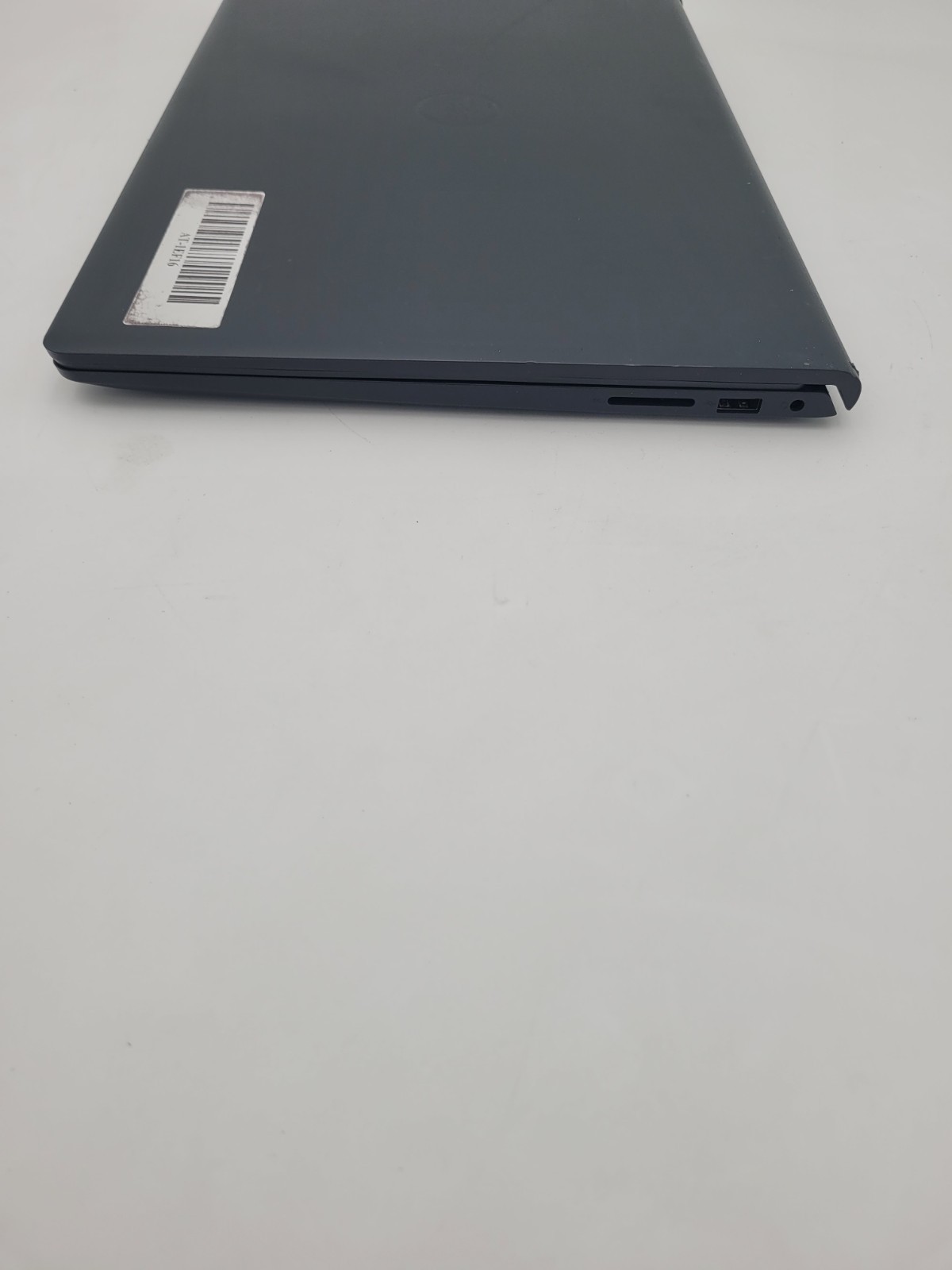 Inspiron 15 3520, i7-1255U@4.20Ghz,16GB Ram, No Drive No OS
