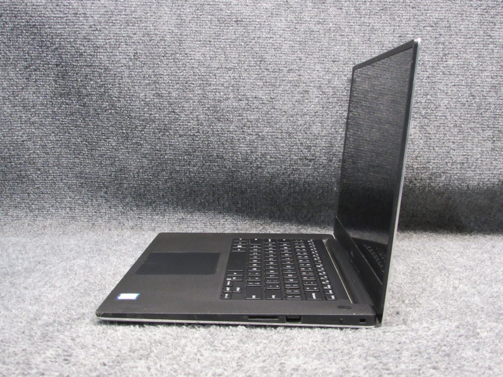 Dell Precision 5530 15.6″ Laptop Intel Core i7-8850H 2.60GHz 16GB RAM 512GB SSD