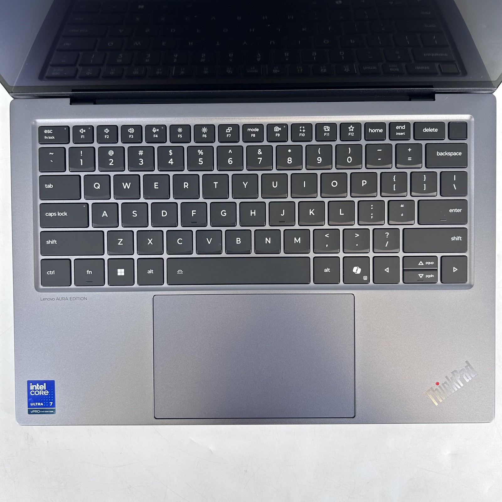 Lenovo ThinkPad X9 14 QHD+ TOUCH 2.2 GHz Ultra 7 268V 32GB 1TB SSD – LCD BLEED