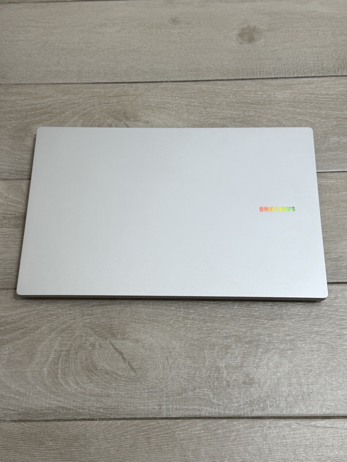 Samsung Galaxy Book4 NP750XGK 15.6″ Core 7 150U 16GB RAM 512GB NVMe SSD Win-11