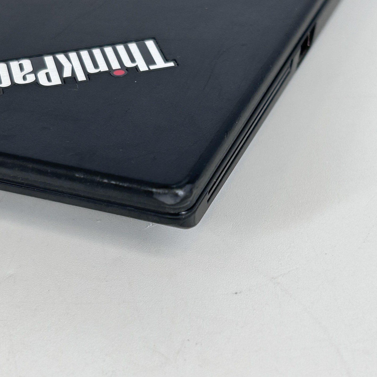 Lenovo ThinkPad T590 15.6 FHD i7-8665U 1.90GHz 8GB 256GB SSD NVIDIA MX250 Good