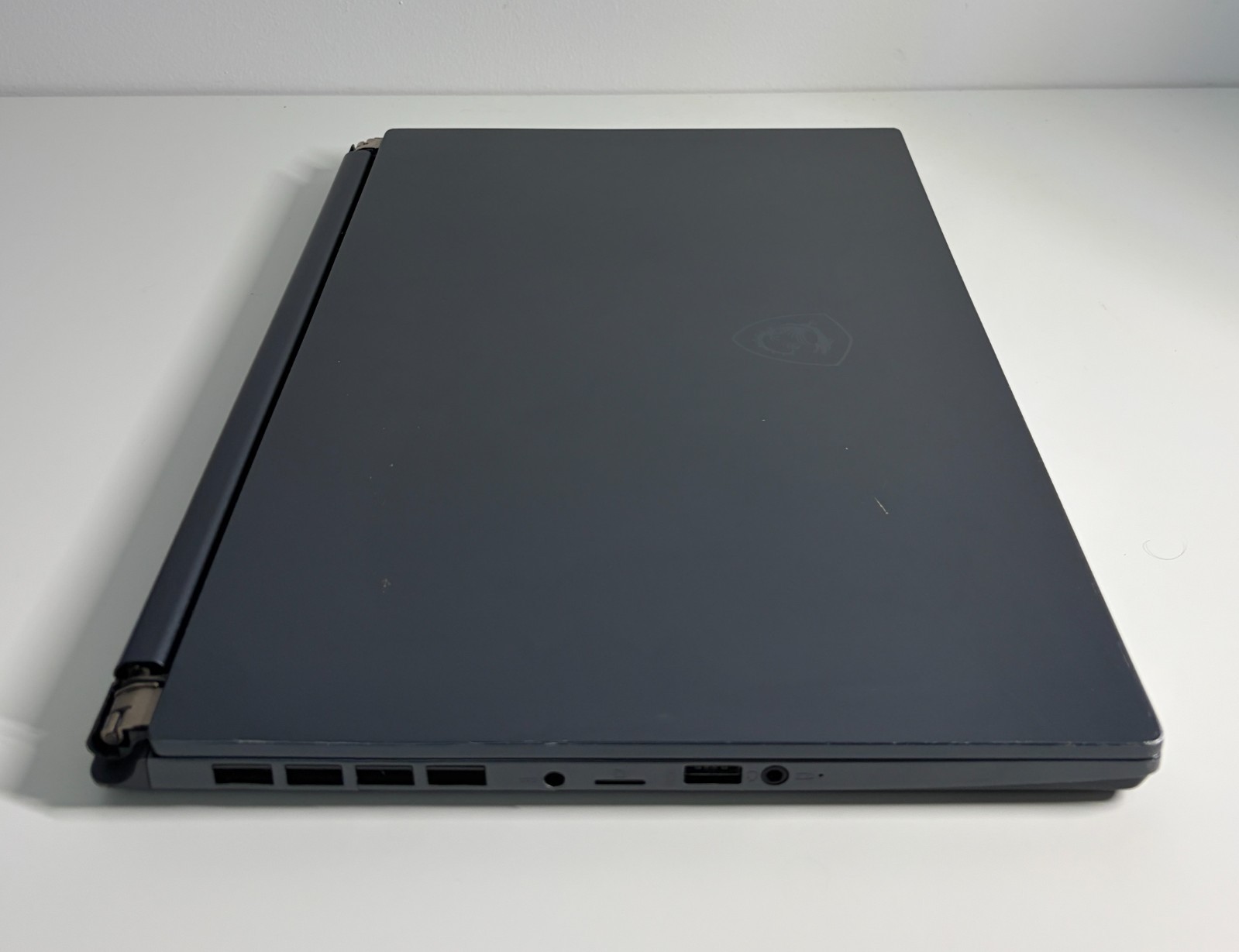 MSI Stealth 15M A11SEK 15.6″ i7-1185G7 16GB RAM 1TB RTX 2060 GAMING LAPTOP FAIR