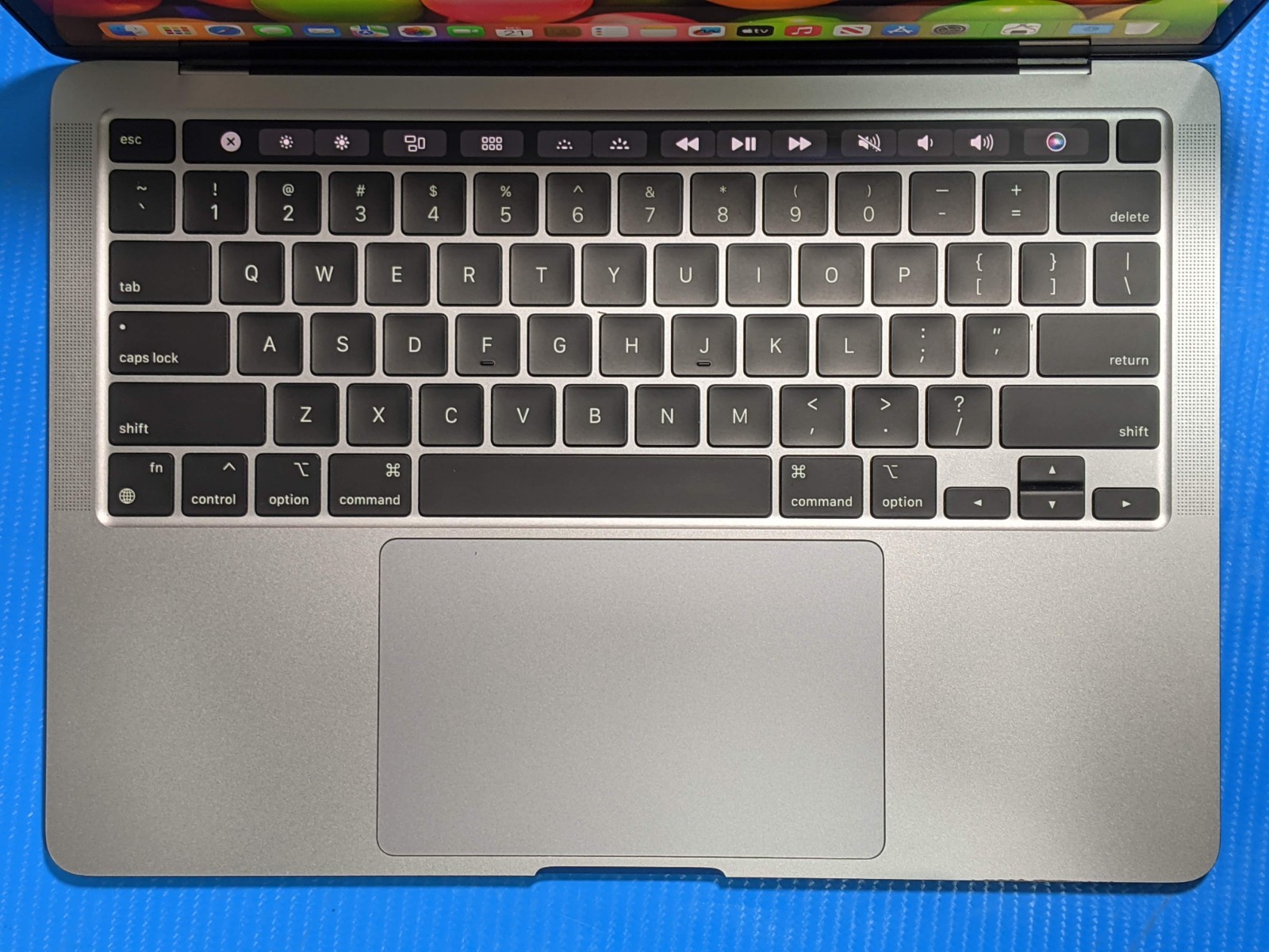 Apple MacBook Pro A2338 (2020) 13.3″ M1 8CPU/8GPU 3.2GHz 8GB 256GB SSD MYDA2LL/A