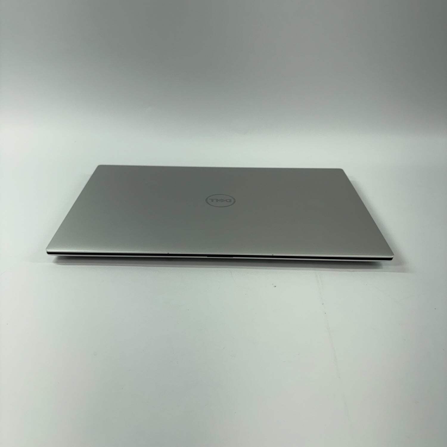 Dell XPS 9520 15.6″ i7-12700H 2.3GHz 32GB RAM 1TB SSD Read Description