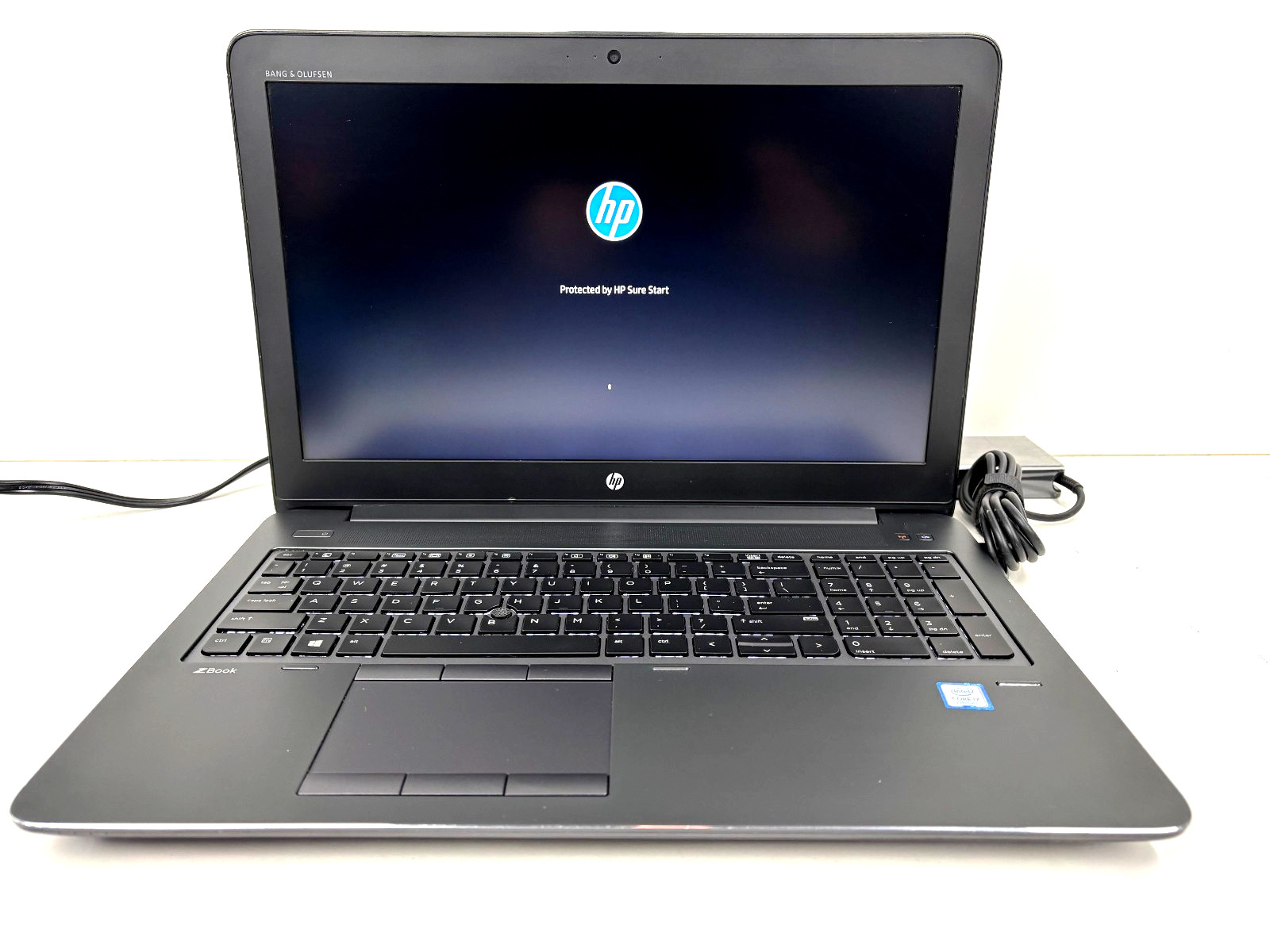 HP ZBook 15 G4 15.6” Core i7-7820HQ 32GB 240SSD Quadro M1200 Win11 Pro Grade A-